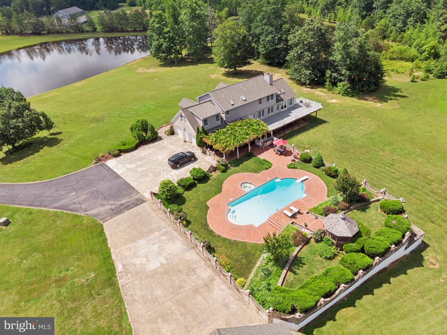 3522 SUGAR HILL LN, GOLDVEIN, Virginia 22720, 5 Bedrooms Bedrooms, ,4 BathroomsBathrooms,Residential,For sale,3522 SUGAR HILL LN,VAFQ2017052 MLS # VAFQ2017052