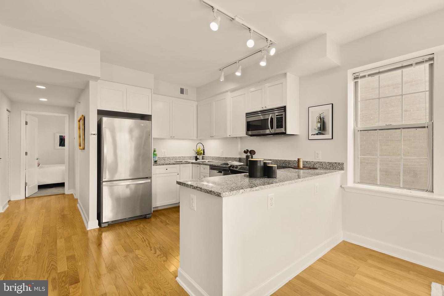 1314 MASSACHUSETTS AVE NW #703, WASHINGTON, District Of Columbia 20005, 1 Bedroom Bedrooms, ,1 BathroomBathrooms,Residential,For sale,1314 MASSACHUSETTS AVE NW #703,DCDC2205852 MLS # DCDC2205852
