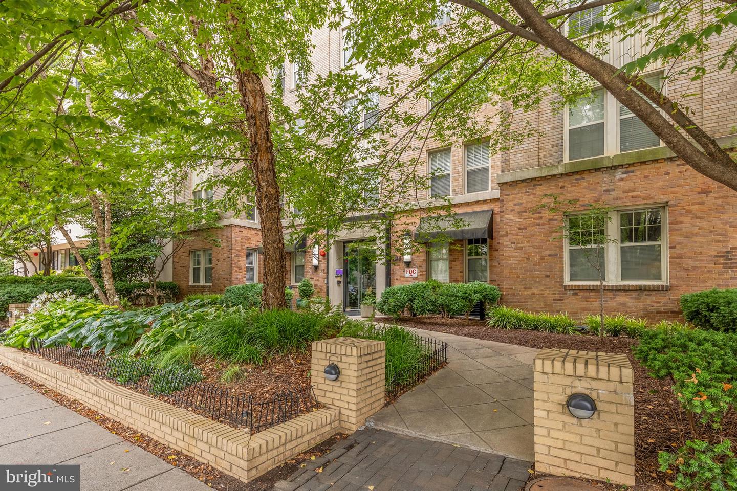 1314 MASSACHUSETTS AVE NW #703, WASHINGTON, District Of Columbia 20005, 1 Bedroom Bedrooms, ,1 BathroomBathrooms,Residential,For sale,1314 MASSACHUSETTS AVE NW #703,DCDC2205852 MLS # DCDC2205852
