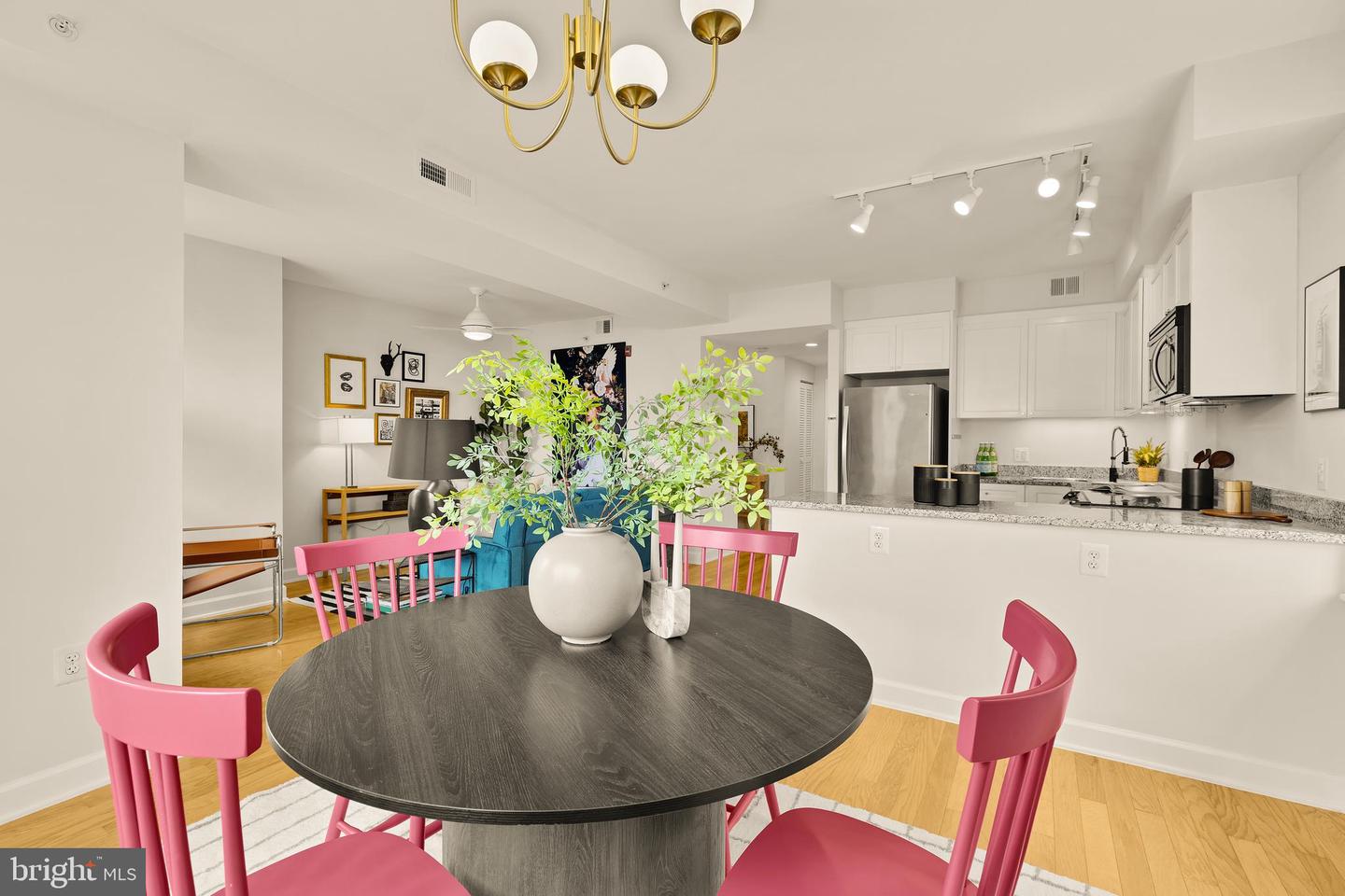 1314 MASSACHUSETTS AVE NW #703, WASHINGTON, District Of Columbia 20005, 1 Bedroom Bedrooms, ,1 BathroomBathrooms,Residential,For sale,1314 MASSACHUSETTS AVE NW #703,DCDC2205852 MLS # DCDC2205852