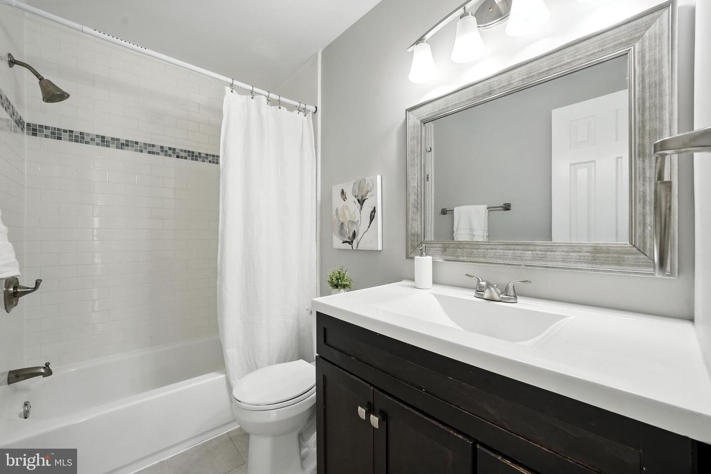 8714 FALKSTONE LN, ALEXANDRIA, Virginia 22309, 5 Bedrooms Bedrooms, ,3 BathroomsBathrooms,Residential,For sale,8714 FALKSTONE LN,VAFX2248100 MLS # VAFX2248100