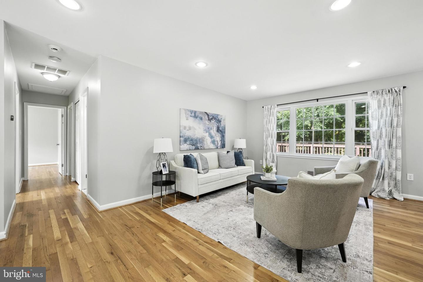 8714 FALKSTONE LN, ALEXANDRIA, Virginia 22309, 5 Bedrooms Bedrooms, ,3 BathroomsBathrooms,Residential,For sale,8714 FALKSTONE LN,VAFX2248100 MLS # VAFX2248100