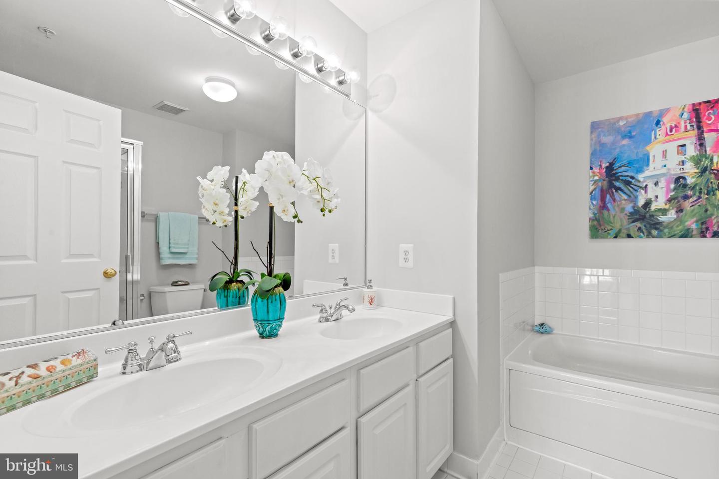 5123 DONOVAN DR, ALEXANDRIA, Virginia 22304, 2 Bedrooms Bedrooms, ,2 BathroomsBathrooms,Residential,For sale,5123 DONOVAN DR,VAAX2046670 MLS # VAAX2046670