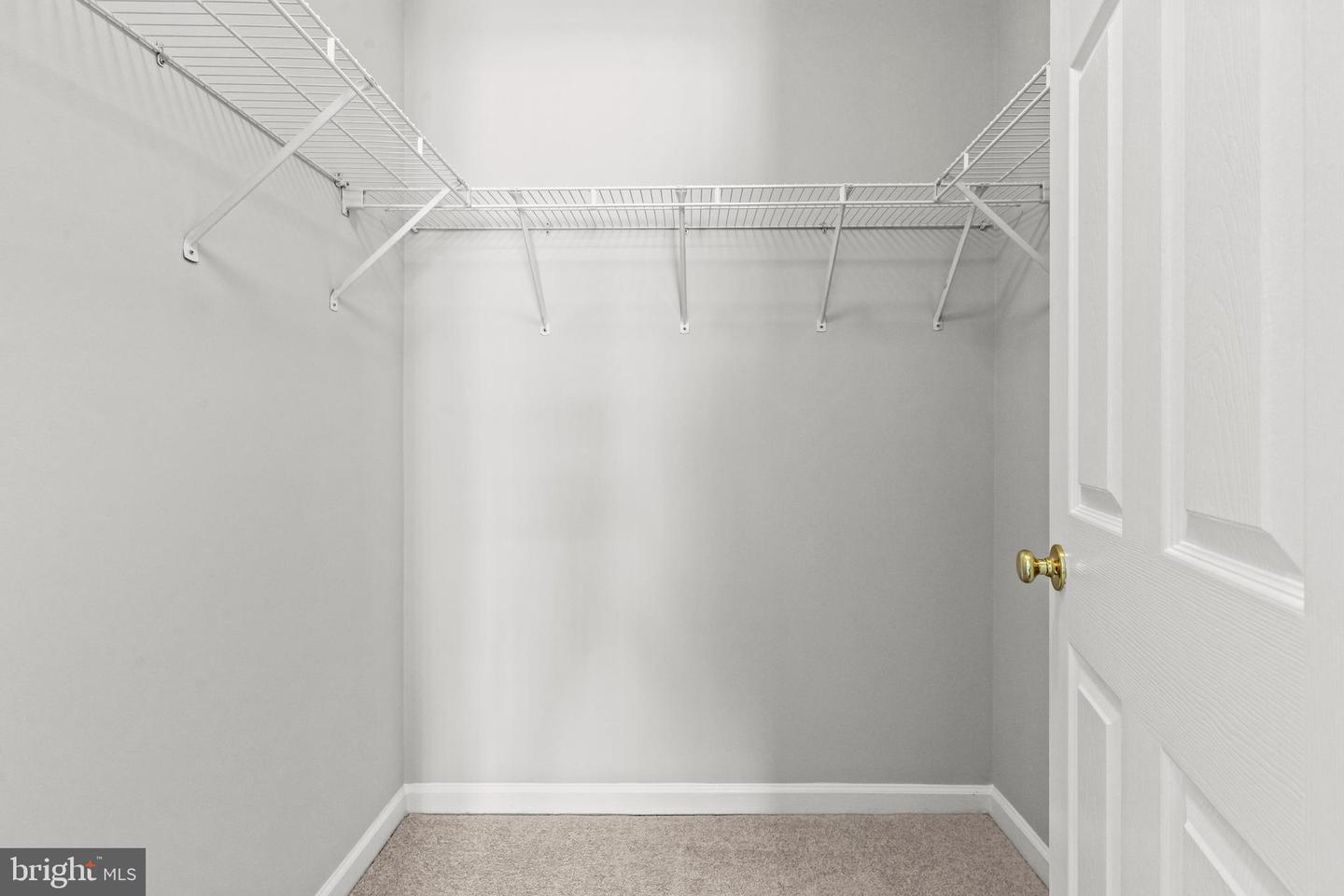 5123 DONOVAN DR, ALEXANDRIA, Virginia 22304, 2 Bedrooms Bedrooms, ,2 BathroomsBathrooms,Residential,For sale,5123 DONOVAN DR,VAAX2046670 MLS # VAAX2046670