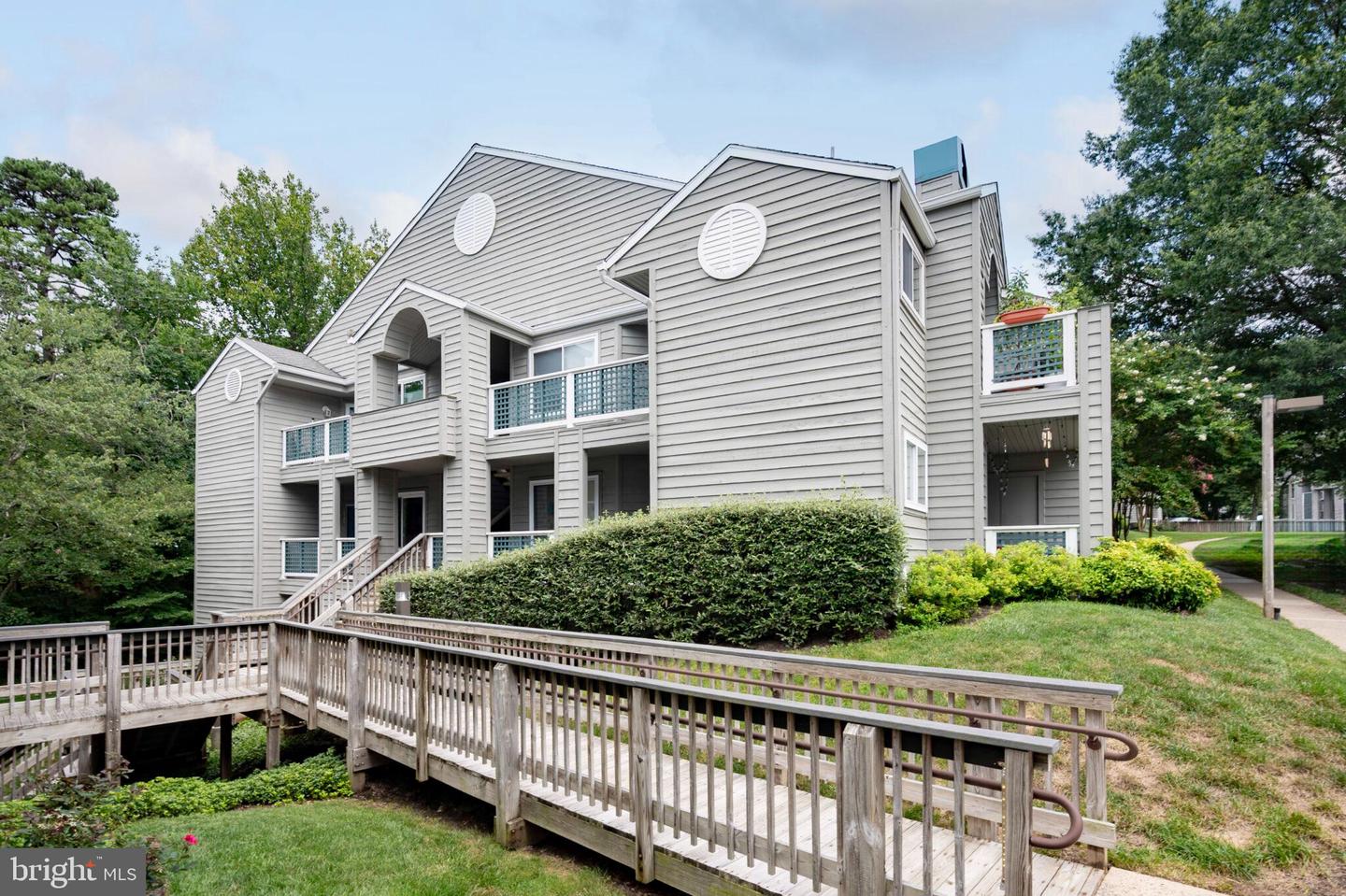 11725-D SUMMERCHASE CIR, RESTON, Virginia 20194, 2 Bedrooms Bedrooms, ,2 BathroomsBathrooms,Residential,For sale,11725-D SUMMERCHASE CIR,VAFX2248888 MLS # VAFX2248888