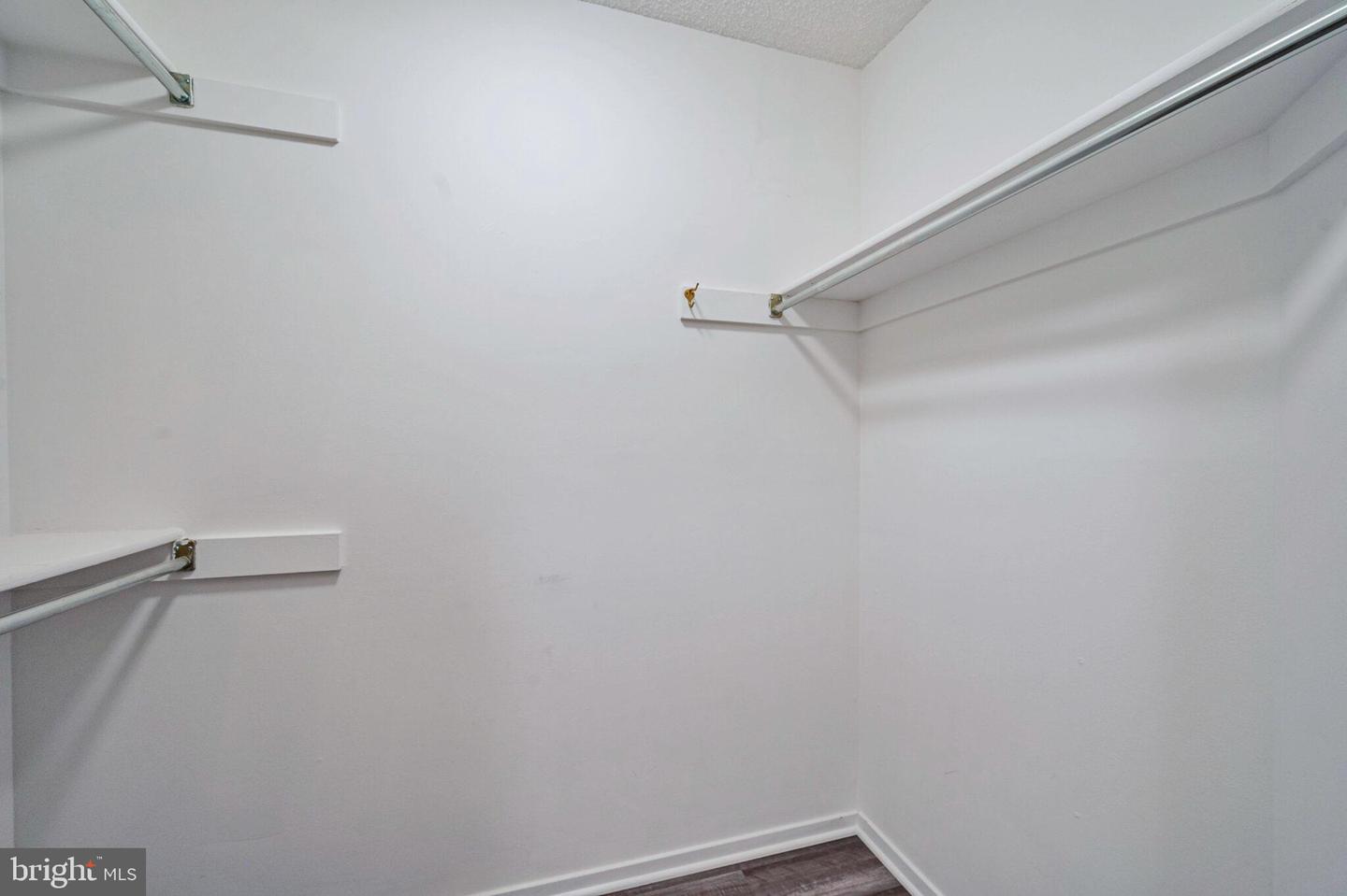 11725-D SUMMERCHASE CIR, RESTON, Virginia 20194, 2 Bedrooms Bedrooms, ,2 BathroomsBathrooms,Residential,For sale,11725-D SUMMERCHASE CIR,VAFX2248888 MLS # VAFX2248888