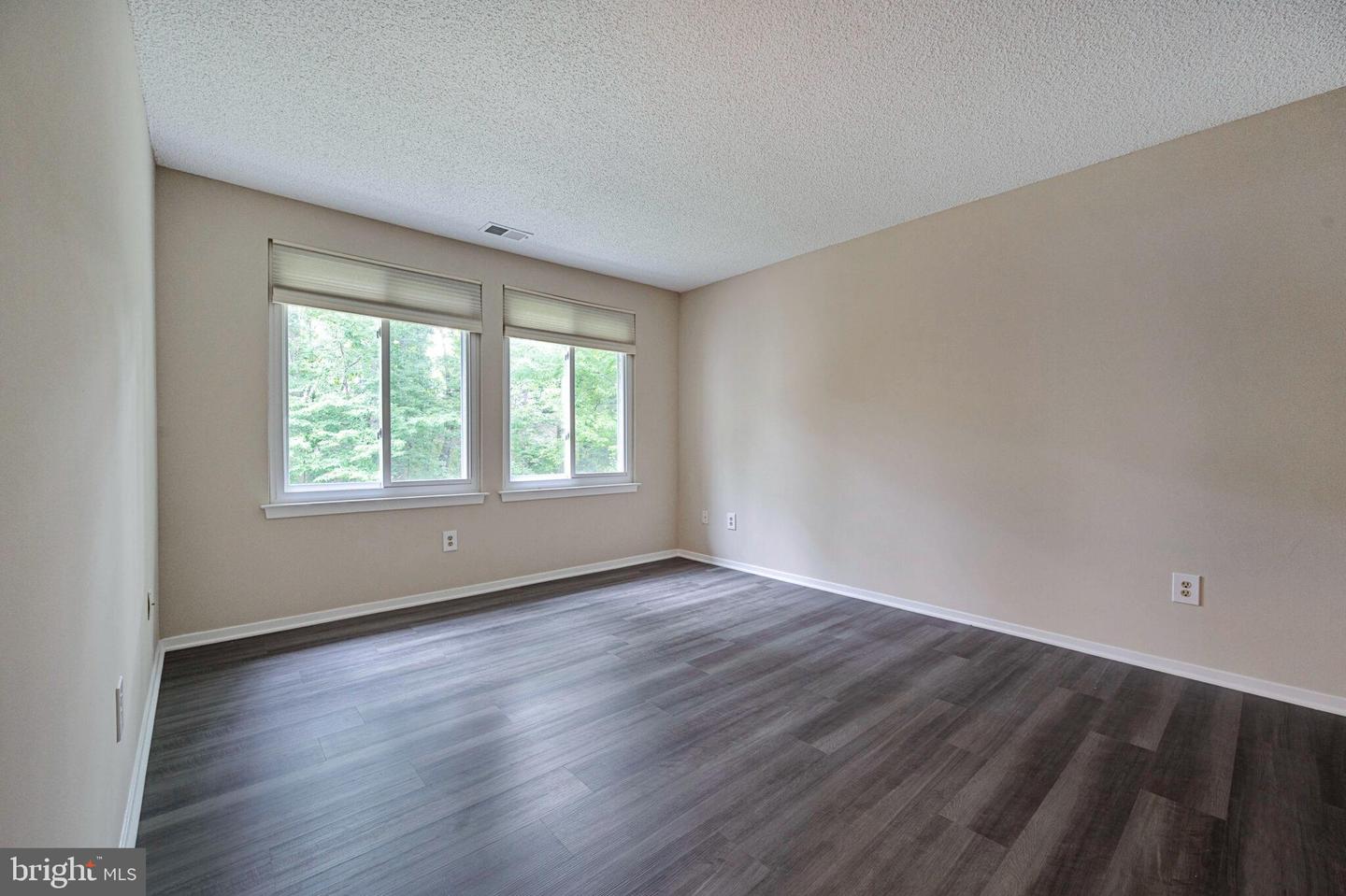 11725-D SUMMERCHASE CIR, RESTON, Virginia 20194, 2 Bedrooms Bedrooms, ,2 BathroomsBathrooms,Residential,For sale,11725-D SUMMERCHASE CIR,VAFX2248888 MLS # VAFX2248888