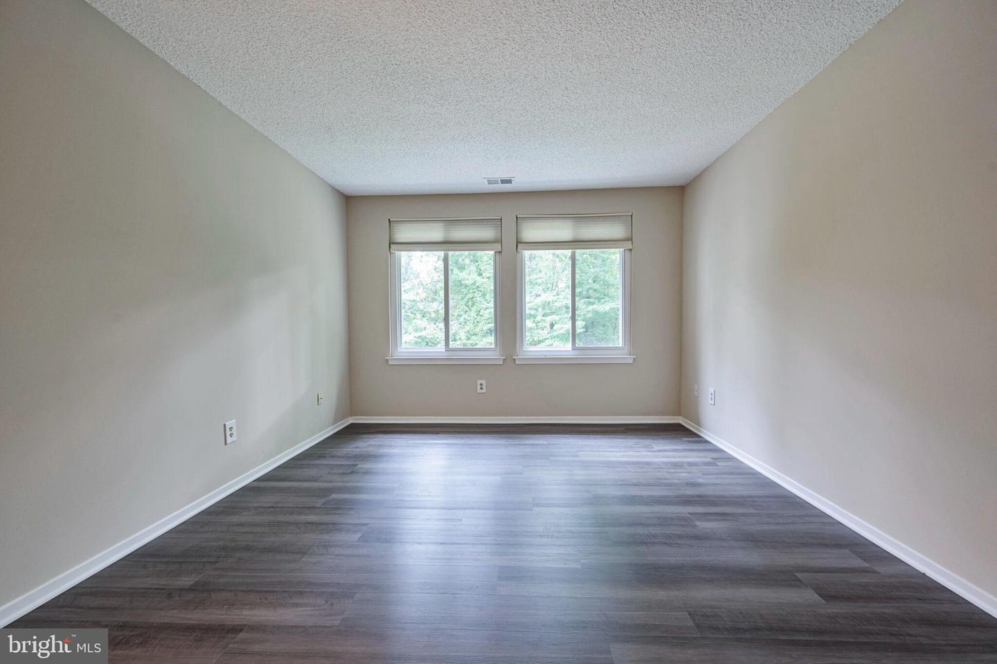 11725-D SUMMERCHASE CIR, RESTON, Virginia 20194, 2 Bedrooms Bedrooms, ,2 BathroomsBathrooms,Residential,For sale,11725-D SUMMERCHASE CIR,VAFX2248888 MLS # VAFX2248888