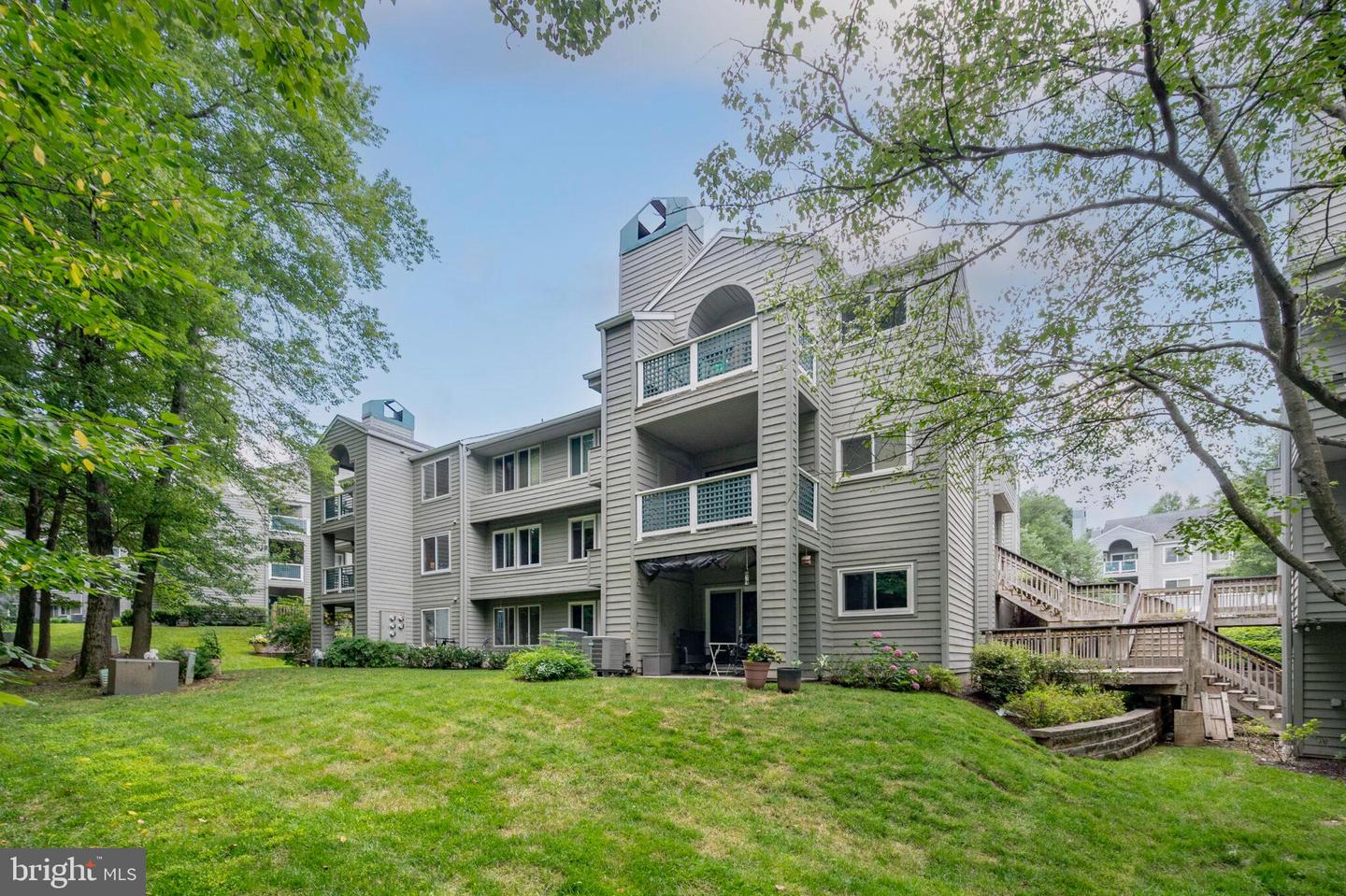 11725-D SUMMERCHASE CIR, RESTON, Virginia 20194, 2 Bedrooms Bedrooms, ,2 BathroomsBathrooms,Residential,For sale,11725-D SUMMERCHASE CIR,VAFX2248888 MLS # VAFX2248888