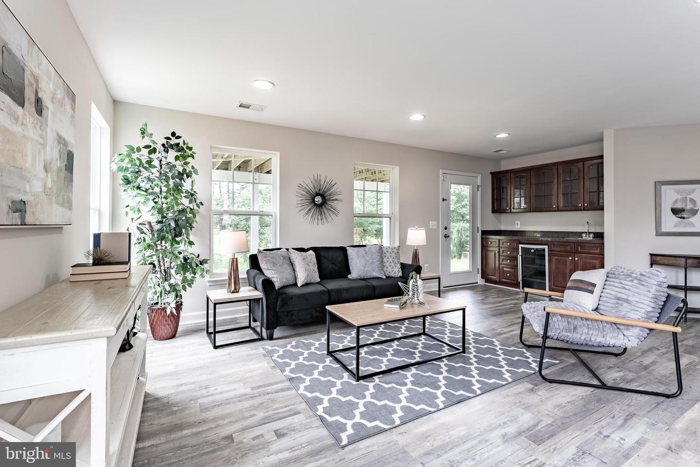 42629 BECKETT TER, ASHBURN, Virginia 20148, 6 Bedrooms Bedrooms, ,3 BathroomsBathrooms,Residential,For sale,42629 BECKETT TER,VALO2100206 MLS # VALO2100206