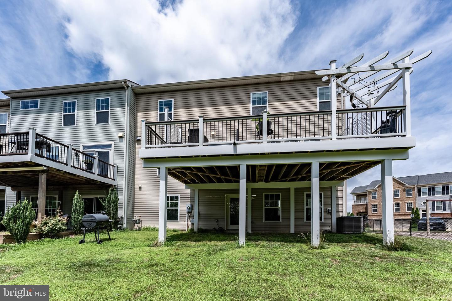 42629 BECKETT TER, ASHBURN, Virginia 20148, 6 Bedrooms Bedrooms, ,3 BathroomsBathrooms,Residential,For sale,42629 BECKETT TER,VALO2100206 MLS # VALO2100206