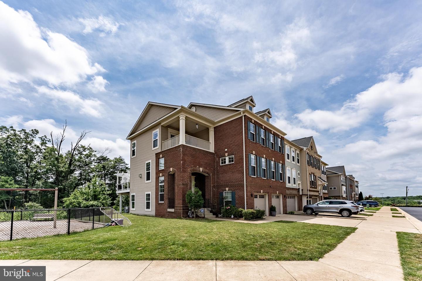 42629 BECKETT TER, ASHBURN, Virginia 20148, 6 Bedrooms Bedrooms, ,3 BathroomsBathrooms,Residential,For sale,42629 BECKETT TER,VALO2100206 MLS # VALO2100206