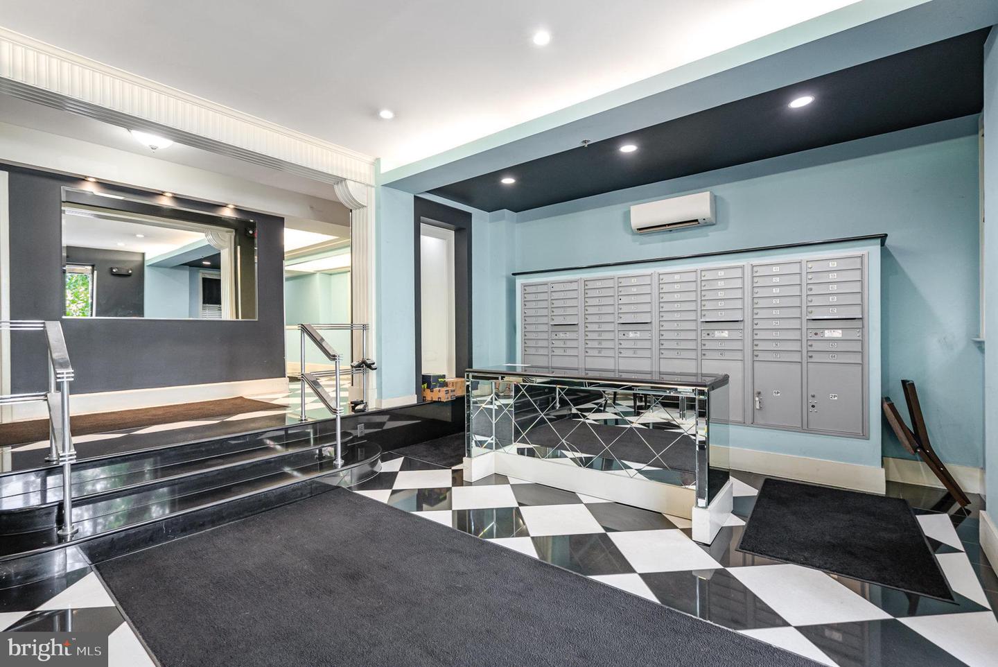 1314 MASSACHUSETTS AVE NW #406, WASHINGTON, District Of Columbia 20005, 1 Bedroom Bedrooms, ,1 BathroomBathrooms,Residential,For sale,1314 MASSACHUSETTS AVE NW #406,DCDC2207278 MLS # DCDC2207278