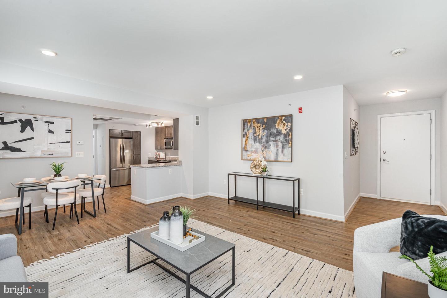 1314 MASSACHUSETTS AVE NW #406, WASHINGTON, District Of Columbia 20005, 1 Bedroom Bedrooms, ,1 BathroomBathrooms,Residential,For sale,1314 MASSACHUSETTS AVE NW #406,DCDC2207278 MLS # DCDC2207278