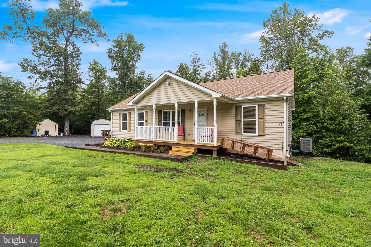 13041 LILAC WAY, KING GEORGE, Virginia 22485, 3 Bedrooms Bedrooms, ,2 BathroomsBathrooms,Residential,For sale,13041 LILAC WAY,VAKG2006648 MLS # VAKG2006648