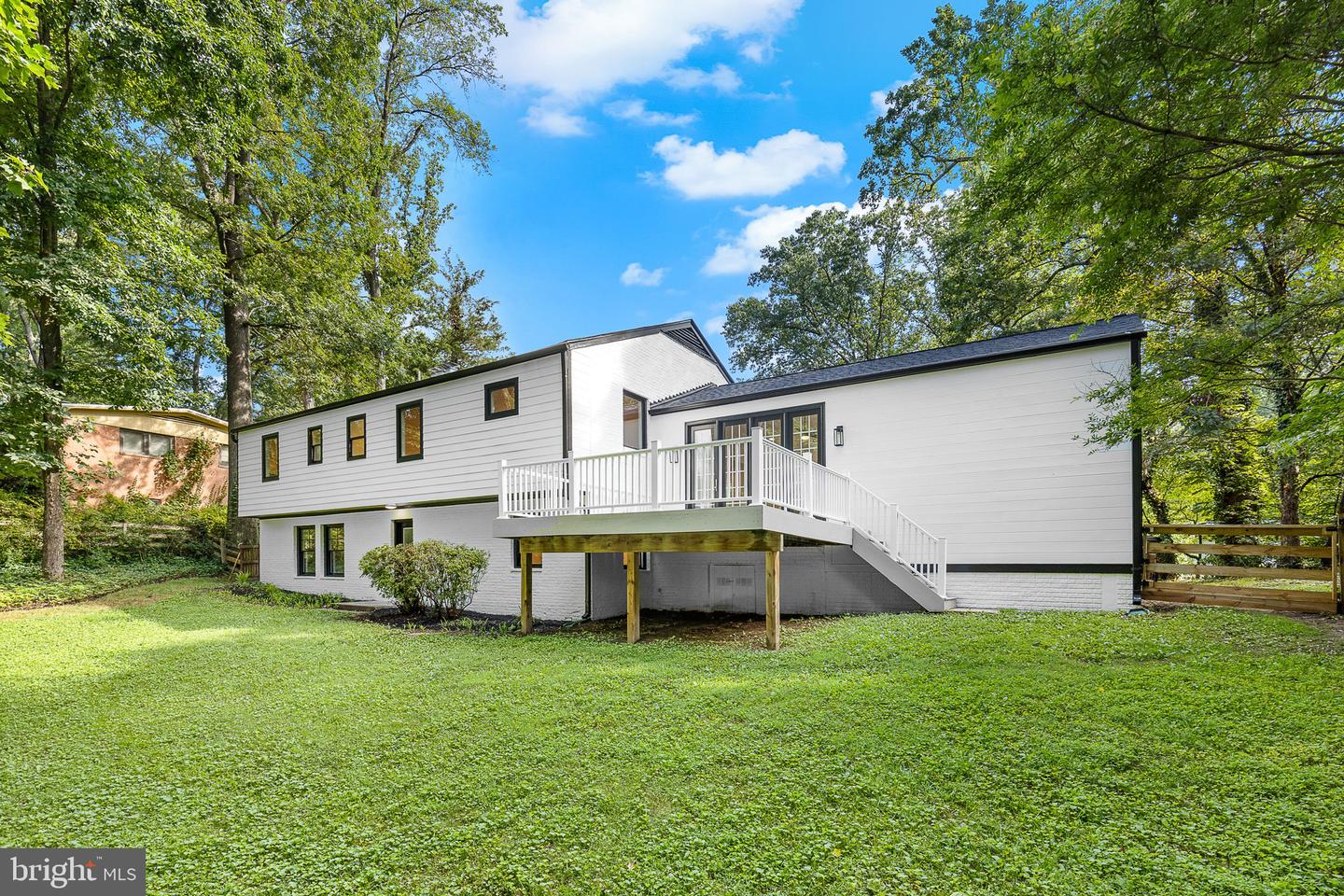 6353 CROSSWOODS DR, FALLS CHURCH, Virginia 22044, 4 Bedrooms Bedrooms, ,3 BathroomsBathrooms,Residential,For sale,6353 CROSSWOODS DR,VAFX2250646 MLS # VAFX2250646