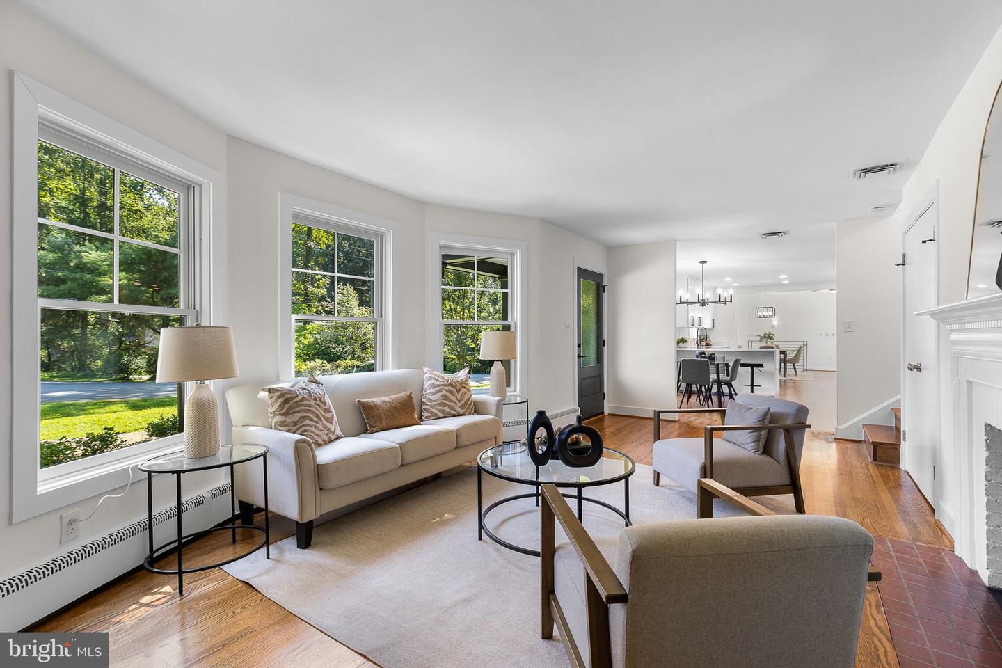 6353 CROSSWOODS DR, FALLS CHURCH, Virginia 22044, 4 Bedrooms Bedrooms, ,3 BathroomsBathrooms,Residential,For sale,6353 CROSSWOODS DR,VAFX2250646 MLS # VAFX2250646