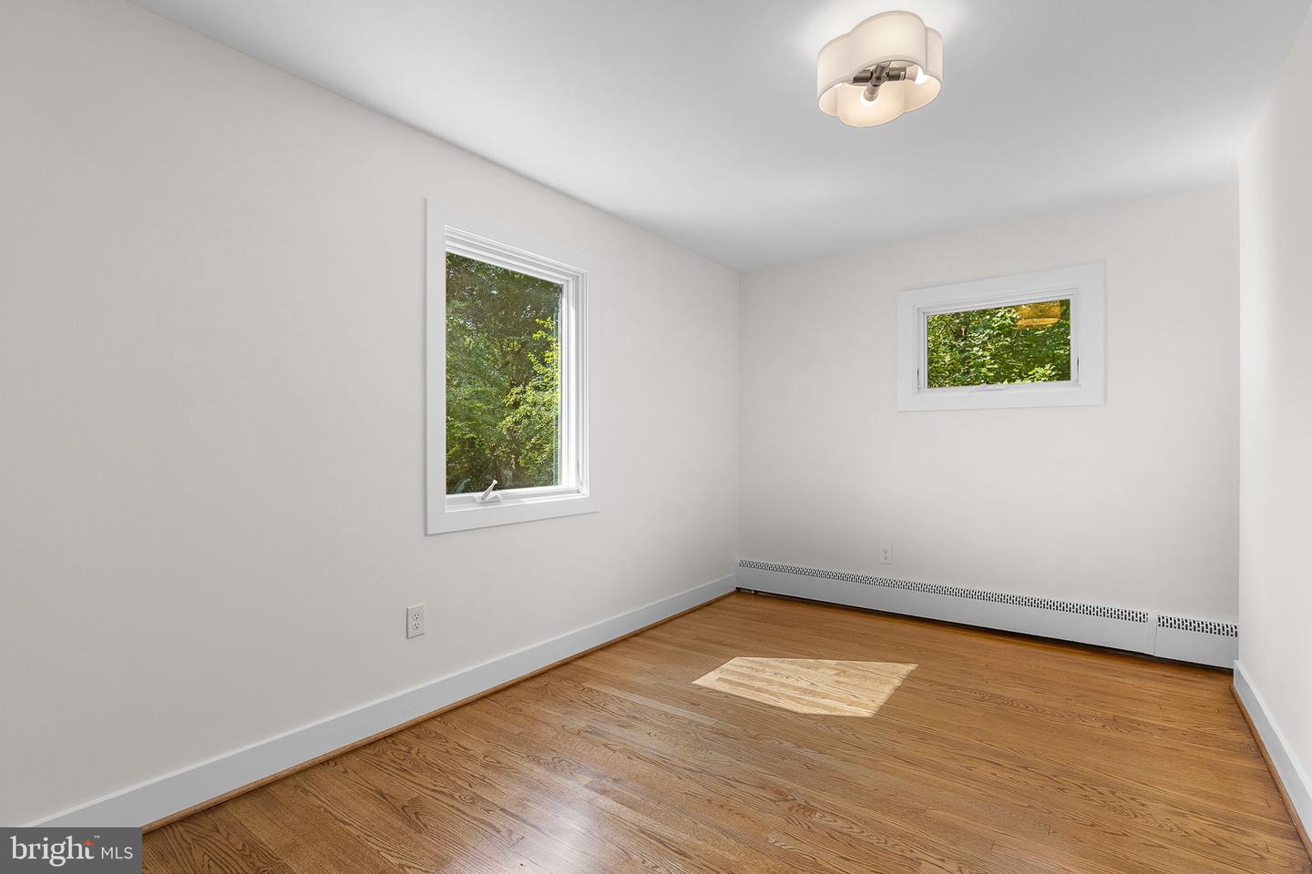 6353 CROSSWOODS DR, FALLS CHURCH, Virginia 22044, 4 Bedrooms Bedrooms, ,3 BathroomsBathrooms,Residential,For sale,6353 CROSSWOODS DR,VAFX2250646 MLS # VAFX2250646