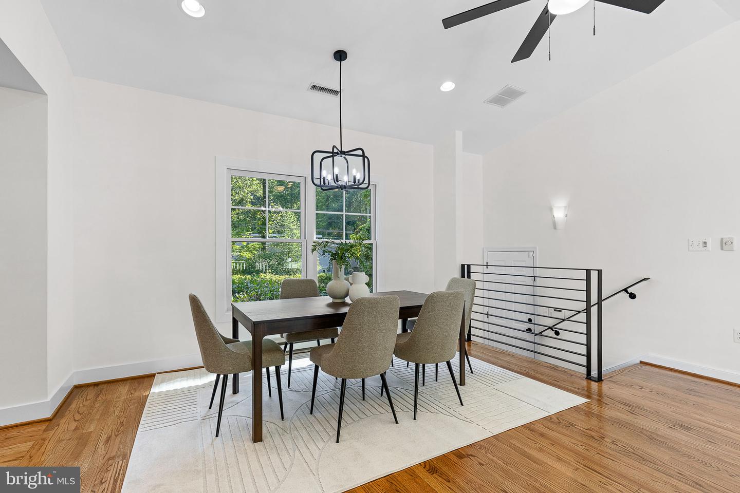 6353 CROSSWOODS DR, FALLS CHURCH, Virginia 22044, 4 Bedrooms Bedrooms, ,3 BathroomsBathrooms,Residential,For sale,6353 CROSSWOODS DR,VAFX2250646 MLS # VAFX2250646