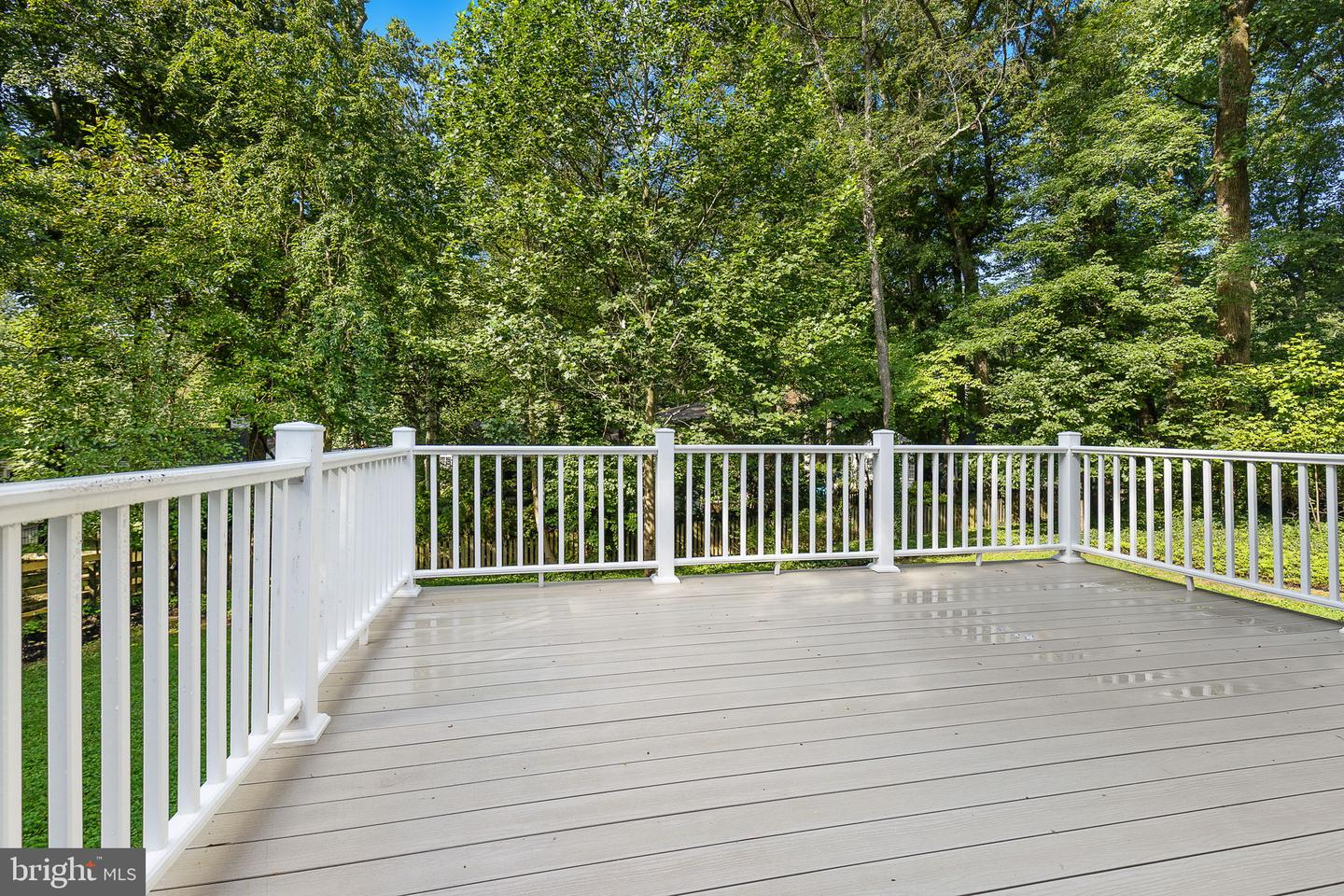 6353 CROSSWOODS DR, FALLS CHURCH, Virginia 22044, 4 Bedrooms Bedrooms, ,3 BathroomsBathrooms,Residential,For sale,6353 CROSSWOODS DR,VAFX2250646 MLS # VAFX2250646