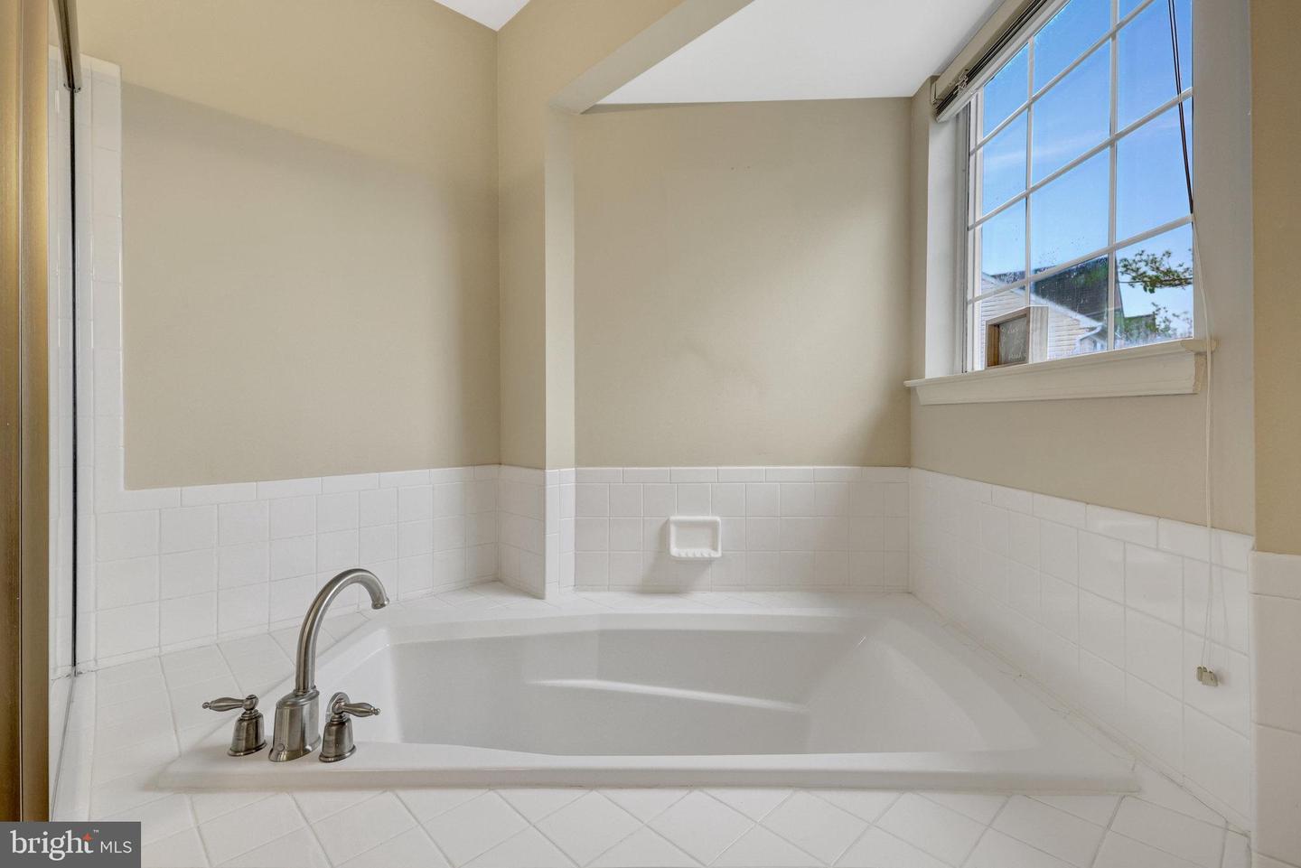 44115 ALLDERWOOD TER, ASHBURN, Virginia 20147, 3 Bedrooms Bedrooms, ,3 BathroomsBathrooms,Residential,For sale,44115 ALLDERWOOD TER,VALO2100554 MLS # VALO2100554