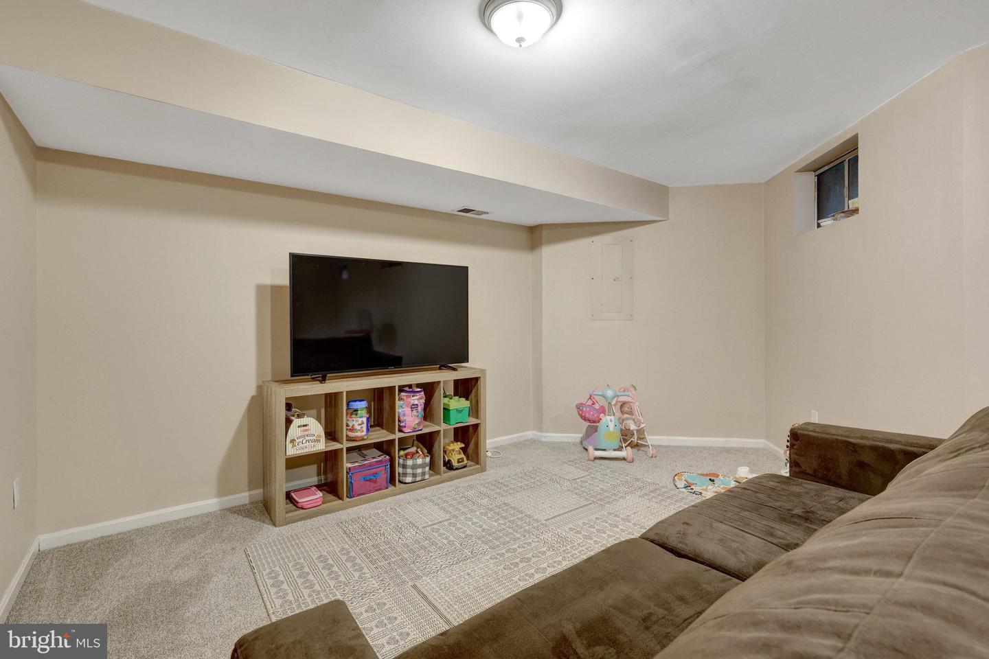 44115 ALLDERWOOD TER, ASHBURN, Virginia 20147, 3 Bedrooms Bedrooms, ,3 BathroomsBathrooms,Residential,For sale,44115 ALLDERWOOD TER,VALO2100554 MLS # VALO2100554