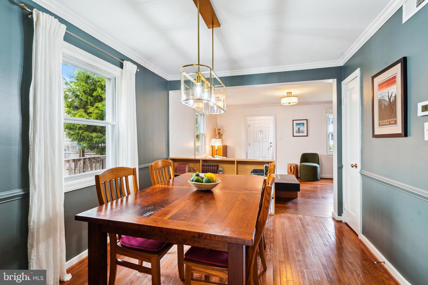 505 RANDOLPH ST, FALLS CHURCH, Virginia 22046, 4 Bedrooms Bedrooms, ,2 BathroomsBathrooms,Residential,For sale,505 RANDOLPH ST,VAFA2003116 MLS # VAFA2003116