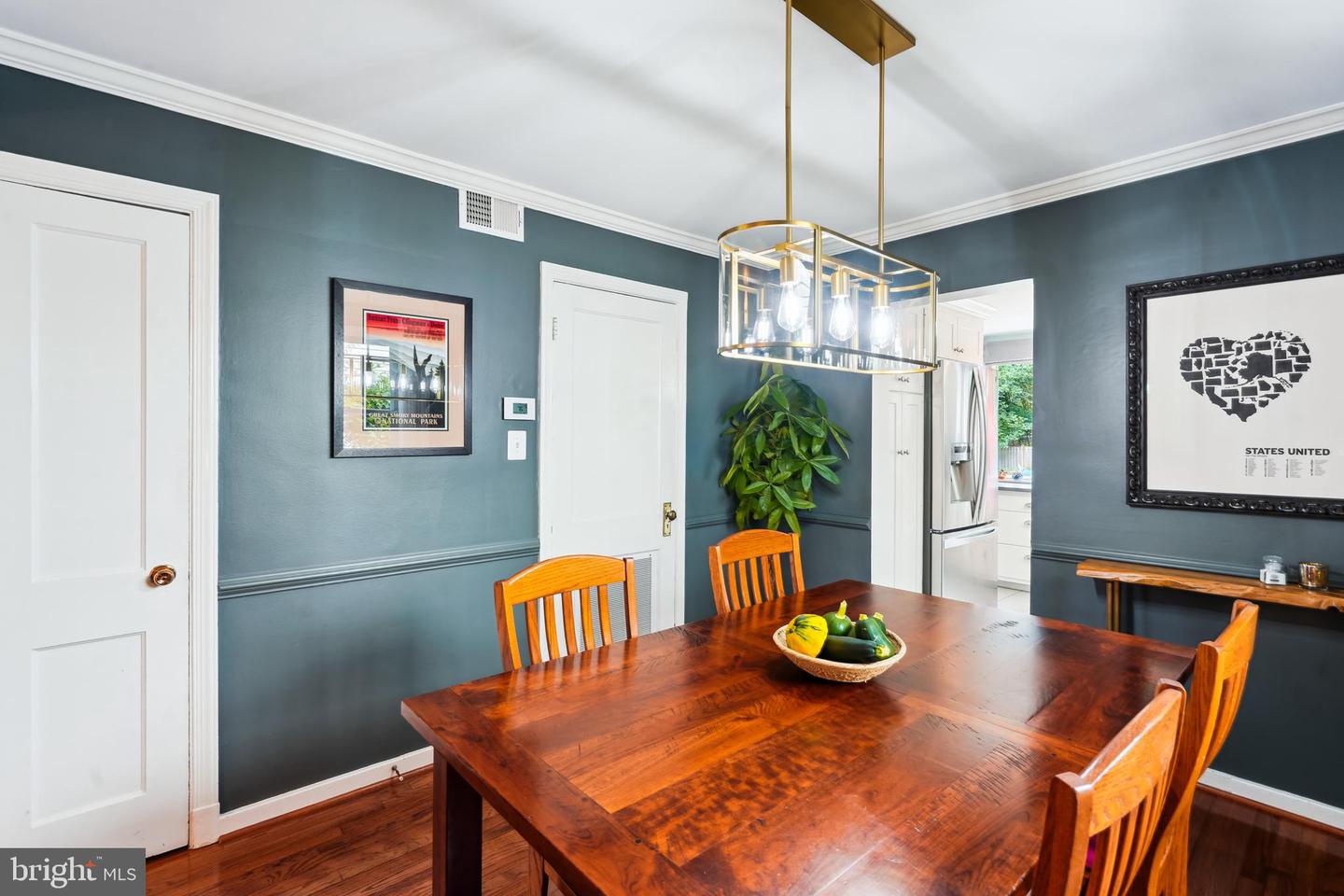 505 RANDOLPH ST, FALLS CHURCH, Virginia 22046, 4 Bedrooms Bedrooms, ,2 BathroomsBathrooms,Residential,For sale,505 RANDOLPH ST,VAFA2003116 MLS # VAFA2003116