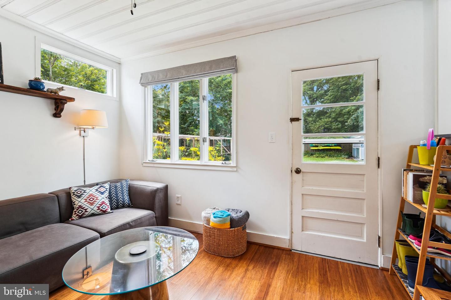 505 RANDOLPH ST, FALLS CHURCH, Virginia 22046, 4 Bedrooms Bedrooms, ,2 BathroomsBathrooms,Residential,For sale,505 RANDOLPH ST,VAFA2003116 MLS # VAFA2003116