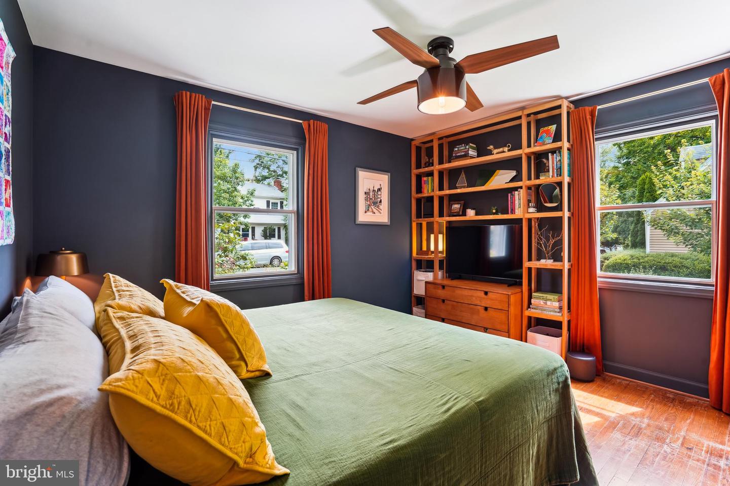 505 RANDOLPH ST, FALLS CHURCH, Virginia 22046, 4 Bedrooms Bedrooms, ,2 BathroomsBathrooms,Residential,For sale,505 RANDOLPH ST,VAFA2003116 MLS # VAFA2003116