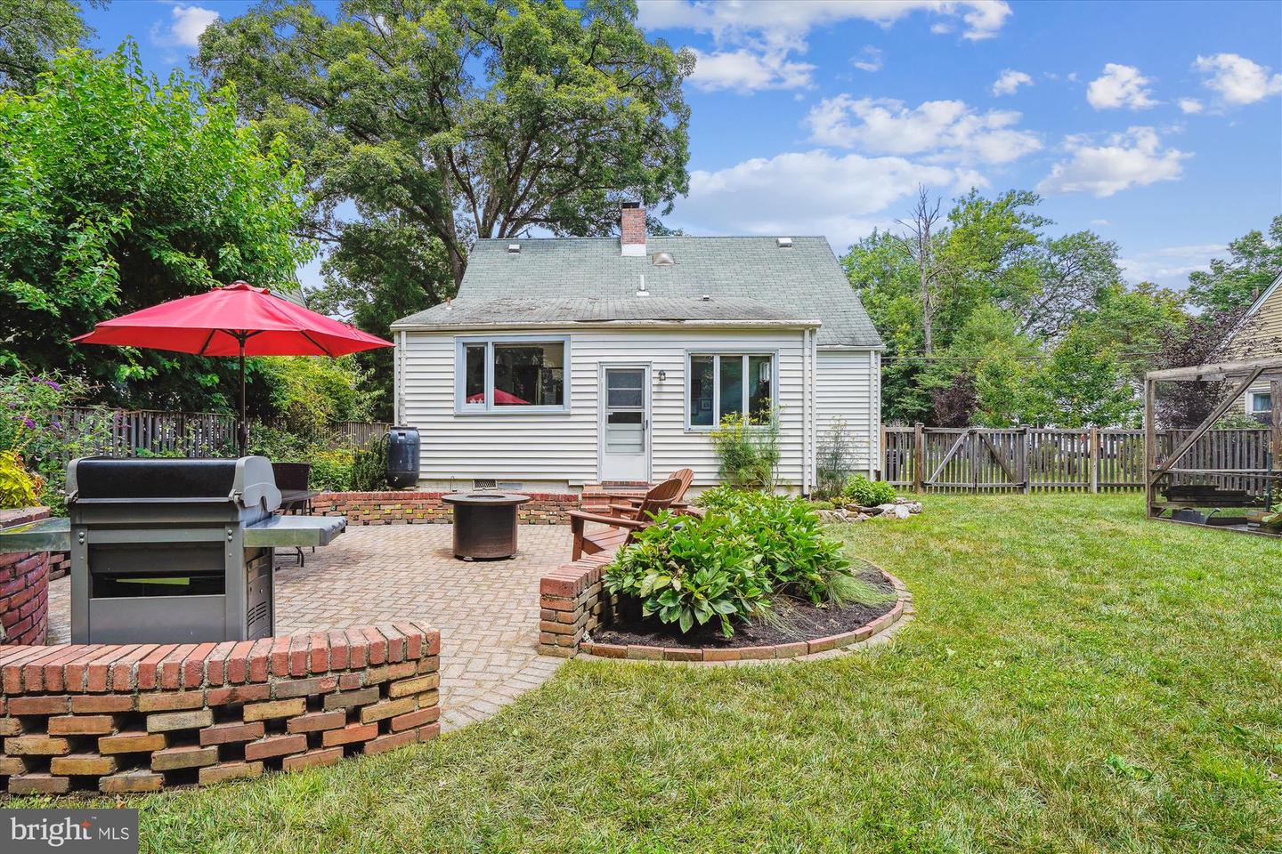 505 RANDOLPH ST, FALLS CHURCH, Virginia 22046, 4 Bedrooms Bedrooms, ,2 BathroomsBathrooms,Residential,For sale,505 RANDOLPH ST,VAFA2003116 MLS # VAFA2003116
