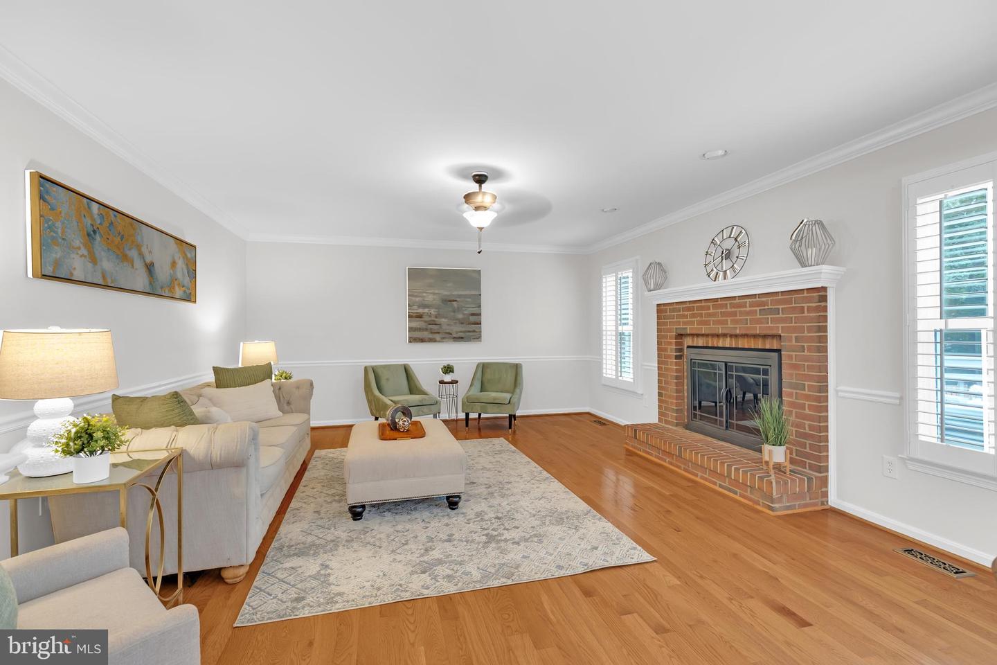 9112 SILVER POINTE WAY, FAIRFAX STATION, Virginia 22039, 5 Bedrooms Bedrooms, ,3 BathroomsBathrooms,Residential,For sale,9112 SILVER POINTE WAY,VAFX2252402 MLS # VAFX2252402