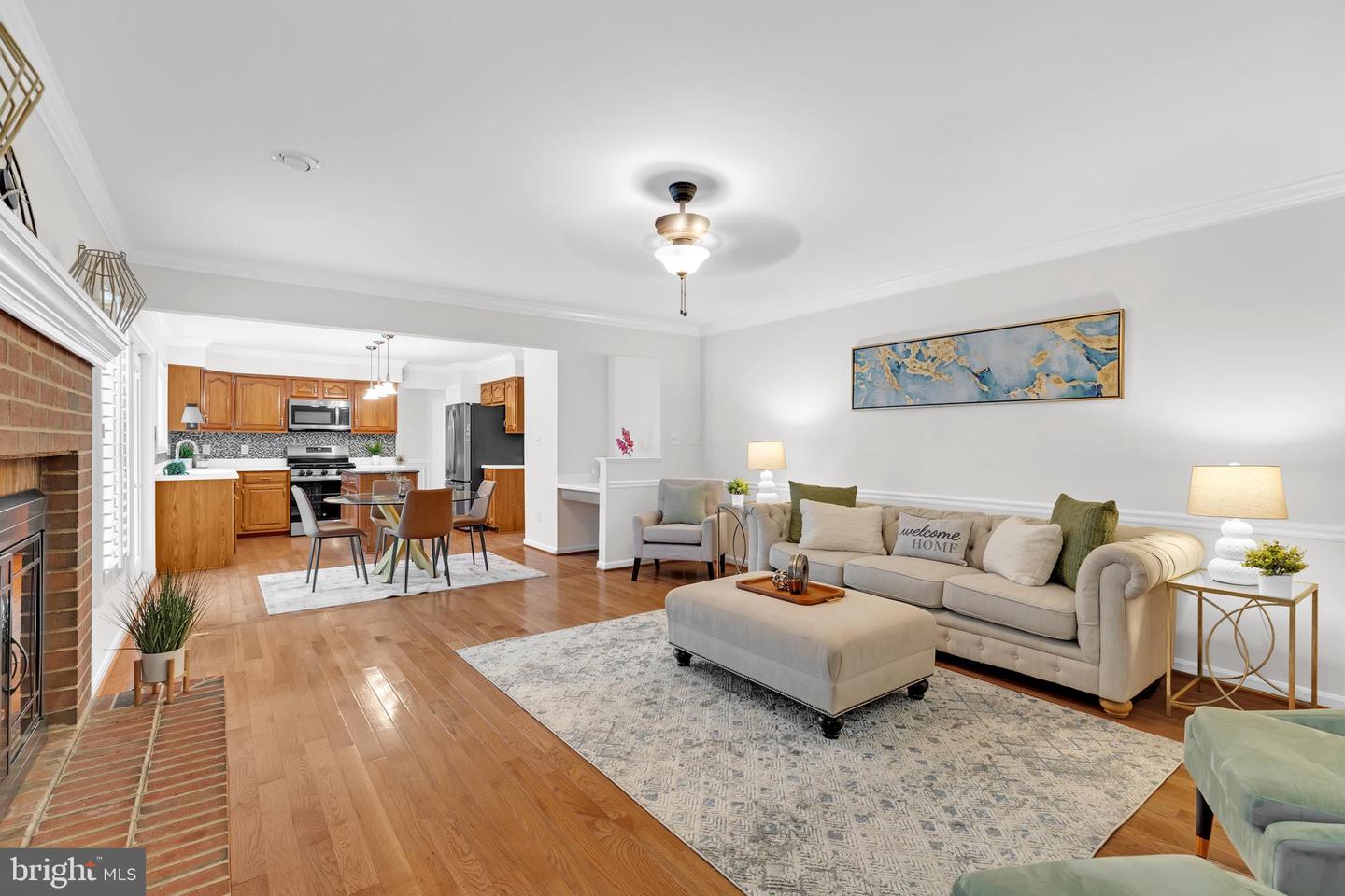 9112 SILVER POINTE WAY, FAIRFAX STATION, Virginia 22039, 5 Bedrooms Bedrooms, ,3 BathroomsBathrooms,Residential,For sale,9112 SILVER POINTE WAY,VAFX2252402 MLS # VAFX2252402