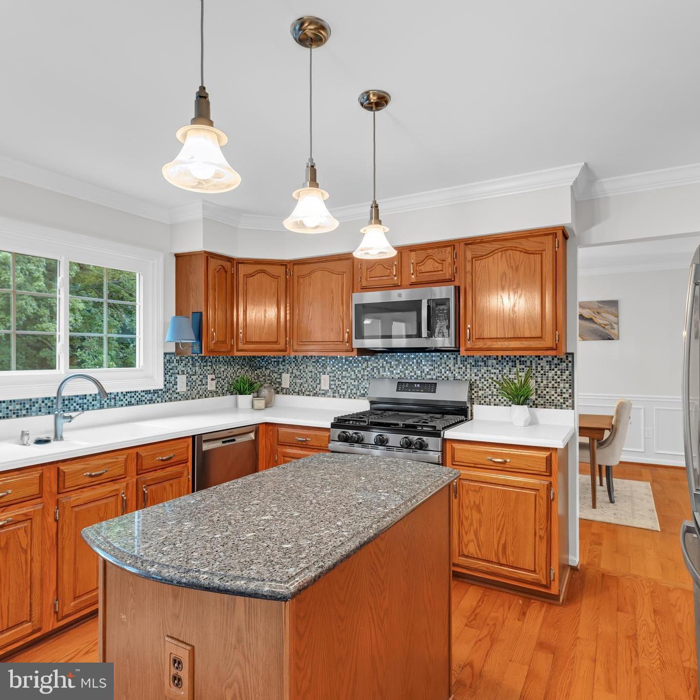 9112 SILVER POINTE WAY, FAIRFAX STATION, Virginia 22039, 5 Bedrooms Bedrooms, ,3 BathroomsBathrooms,Residential,For sale,9112 SILVER POINTE WAY,VAFX2252402 MLS # VAFX2252402