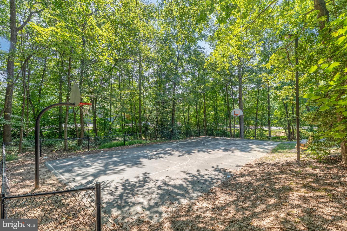 9112 SILVER POINTE WAY, FAIRFAX STATION, Virginia 22039, 5 Bedrooms Bedrooms, ,3 BathroomsBathrooms,Residential,For sale,9112 SILVER POINTE WAY,VAFX2252402 MLS # VAFX2252402