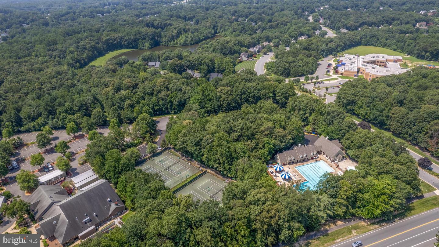 9112 SILVER POINTE WAY, FAIRFAX STATION, Virginia 22039, 5 Bedrooms Bedrooms, ,3 BathroomsBathrooms,Residential,For sale,9112 SILVER POINTE WAY,VAFX2252402 MLS # VAFX2252402