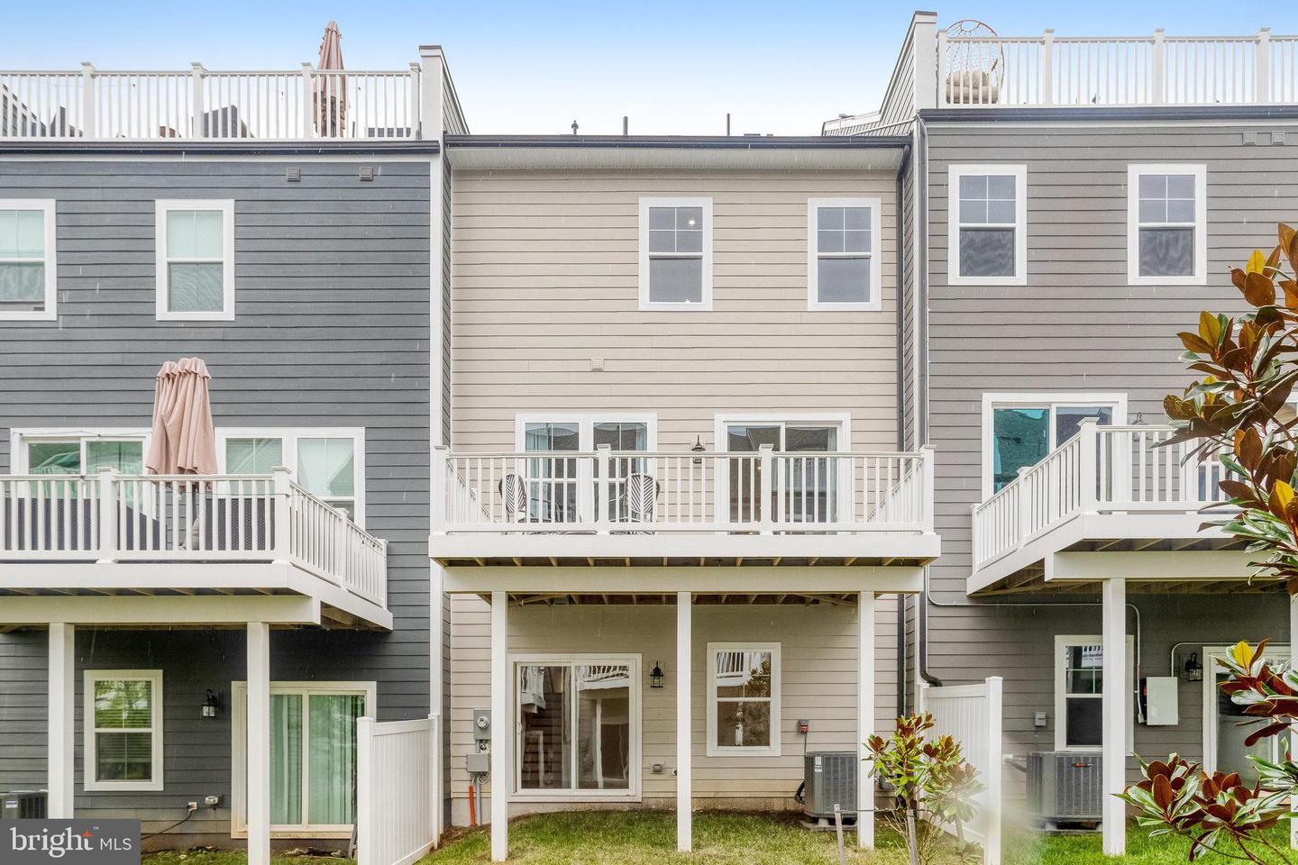 1746 BLUE SPRUCE ST, DUMFRIES, Virginia 22026, 3 Bedrooms Bedrooms, ,3 BathroomsBathrooms,Residential,For sale,1746 BLUE SPRUCE ST,VAPW2098322 MLS # VAPW2098322
