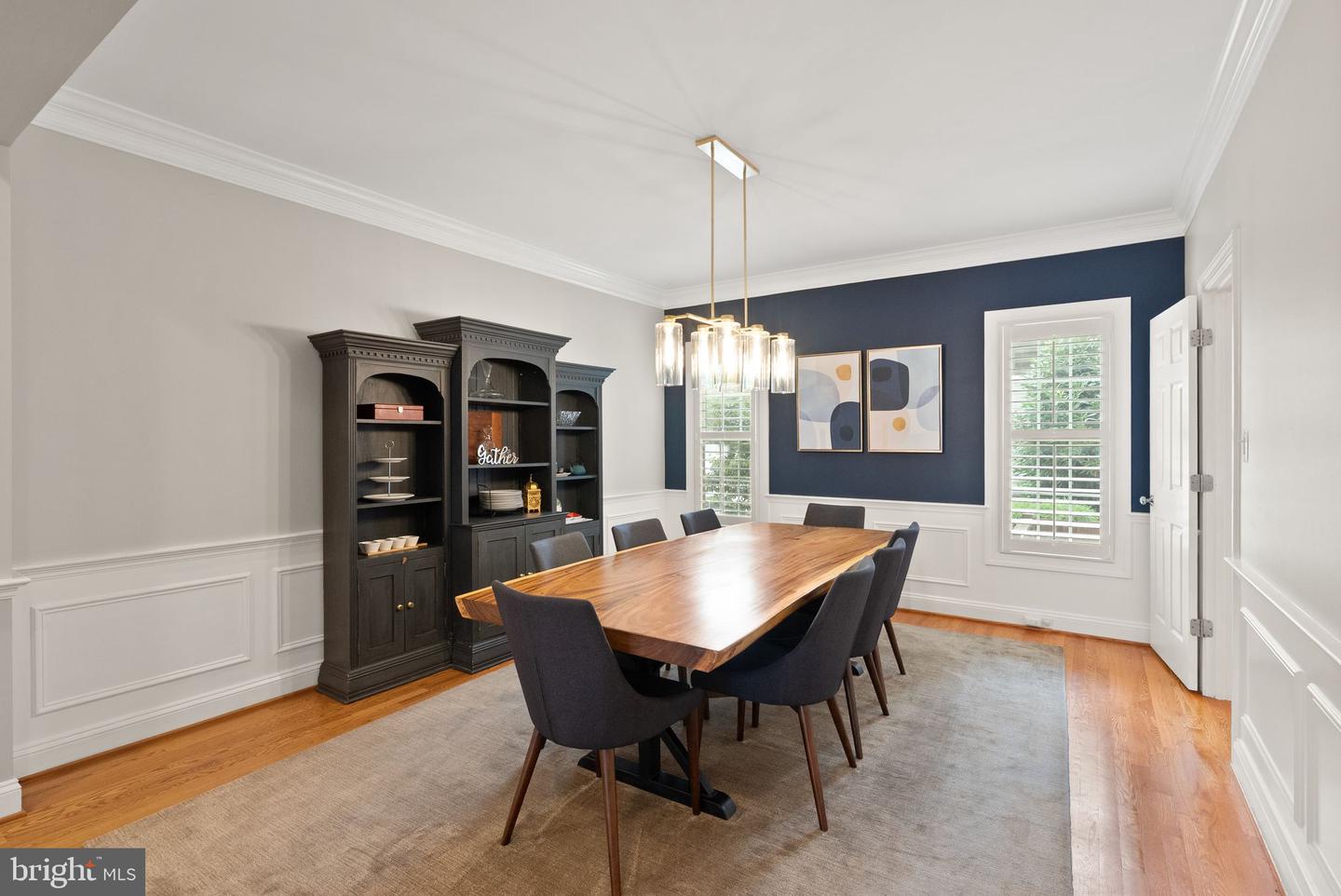 2204 BOXWOOD DR, FALLS CHURCH, Virginia 22043, 6 Bedrooms Bedrooms, ,4 BathroomsBathrooms,Residential,For sale,2204 BOXWOOD DR,VAFX2252734 MLS # VAFX2252734