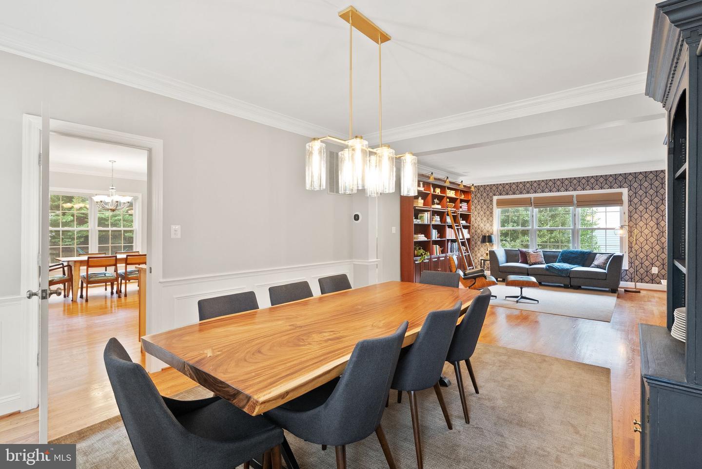 2204 BOXWOOD DR, FALLS CHURCH, Virginia 22043, 6 Bedrooms Bedrooms, ,4 BathroomsBathrooms,Residential,For sale,2204 BOXWOOD DR,VAFX2252734 MLS # VAFX2252734