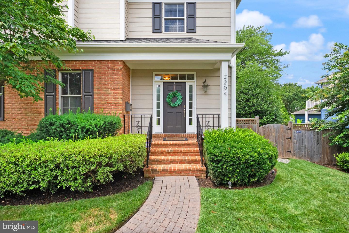 2204 BOXWOOD DR, FALLS CHURCH, Virginia 22043, 6 Bedrooms Bedrooms, ,4 BathroomsBathrooms,Residential,For sale,2204 BOXWOOD DR,VAFX2252734 MLS # VAFX2252734