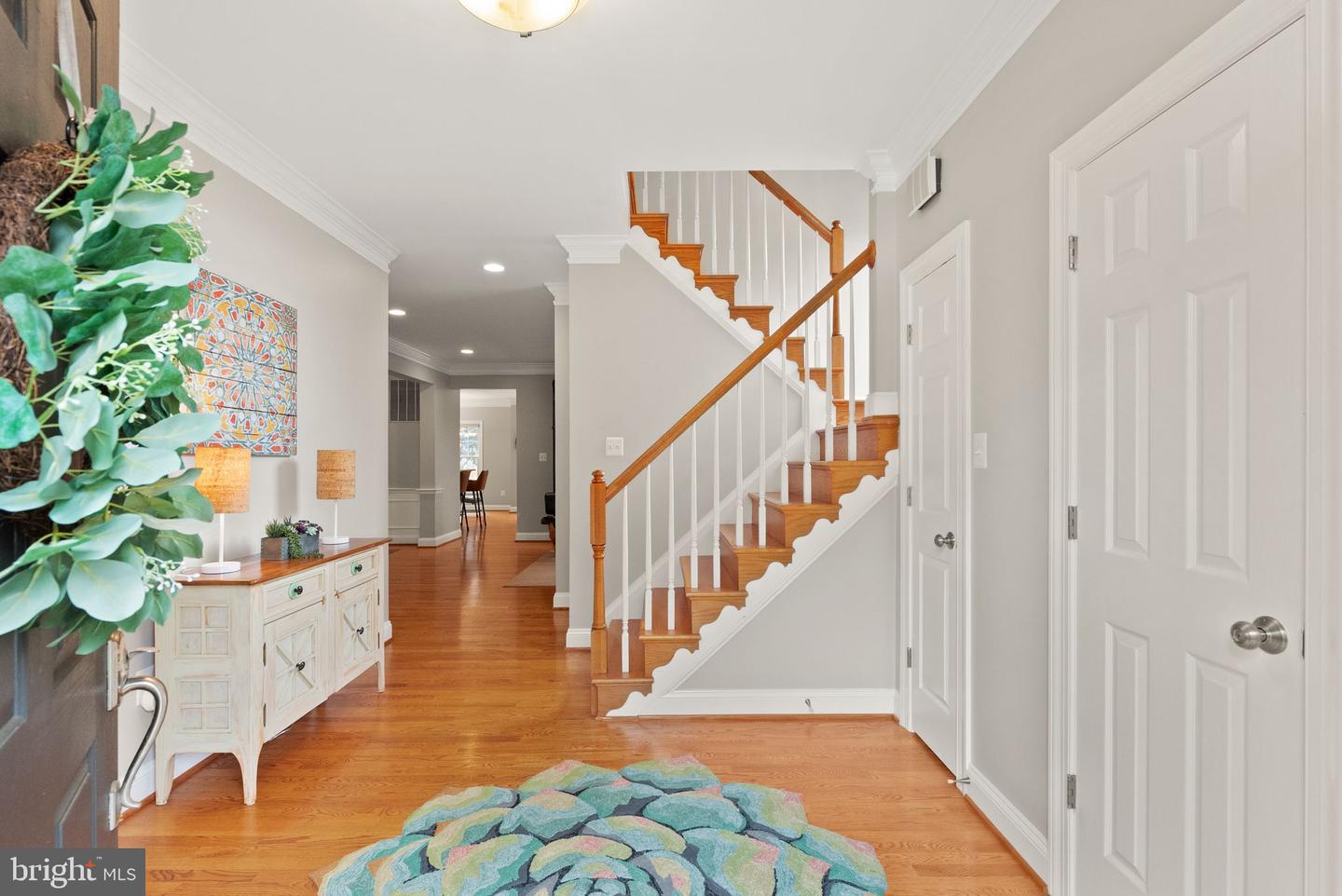 2204 BOXWOOD DR, FALLS CHURCH, Virginia 22043, 6 Bedrooms Bedrooms, ,4 BathroomsBathrooms,Residential,For sale,2204 BOXWOOD DR,VAFX2252734 MLS # VAFX2252734