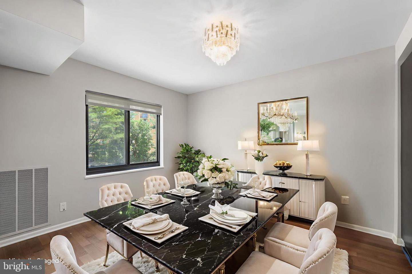 309 YOAKUM PKWY #306, ALEXANDRIA, Virginia 22304, 2 Bedrooms Bedrooms, ,2 BathroomsBathrooms,Residential,For sale,309 YOAKUM PKWY #306,VAAX2047090 MLS # VAAX2047090