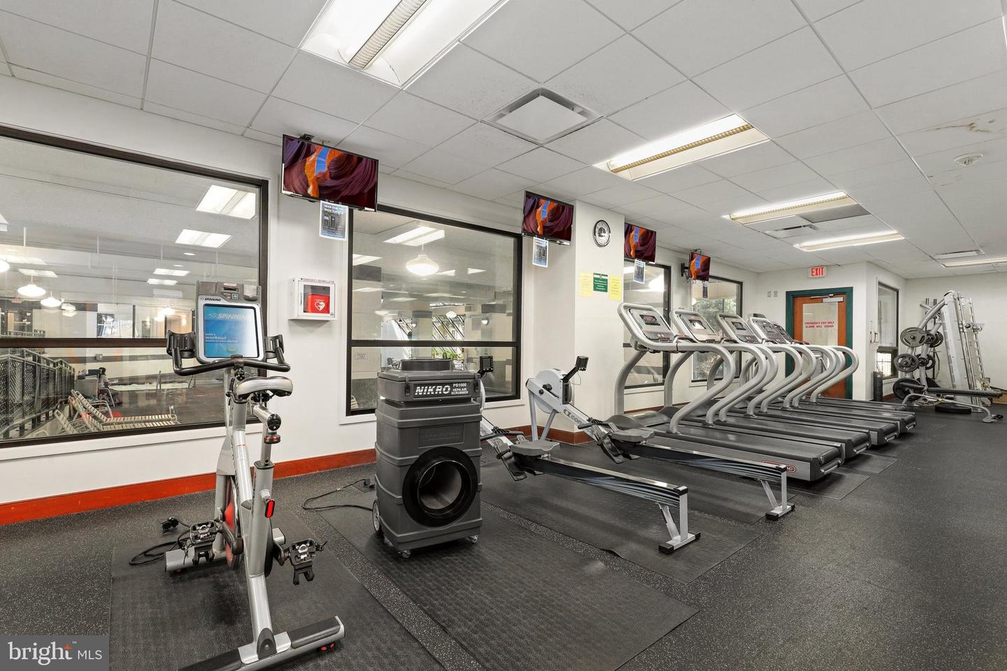 309 YOAKUM PKWY #306, ALEXANDRIA, Virginia 22304, 2 Bedrooms Bedrooms, ,2 BathroomsBathrooms,Residential,For sale,309 YOAKUM PKWY #306,VAAX2047090 MLS # VAAX2047090