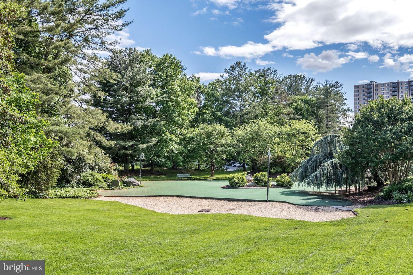 309 YOAKUM PKWY #306, ALEXANDRIA, Virginia 22304, 2 Bedrooms Bedrooms, ,2 BathroomsBathrooms,Residential,For sale,309 YOAKUM PKWY #306,VAAX2047090 MLS # VAAX2047090