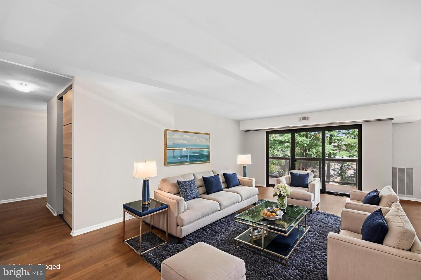 309 YOAKUM PKWY #306, ALEXANDRIA, Virginia 22304, 2 Bedrooms Bedrooms, ,2 BathroomsBathrooms,Residential,For sale,309 YOAKUM PKWY #306,VAAX2047090 MLS # VAAX2047090