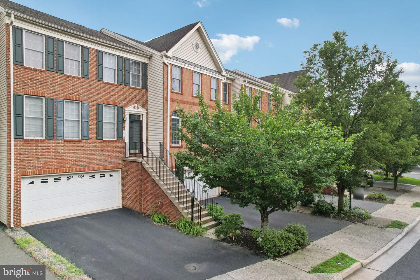 206 ELDER TER, PURCELLVILLE, Virginia 20132, 3 Bedrooms Bedrooms, ,2 BathroomsBathrooms,Residential,For sale,206 ELDER TER,VALO2100992 MLS # VALO2100992