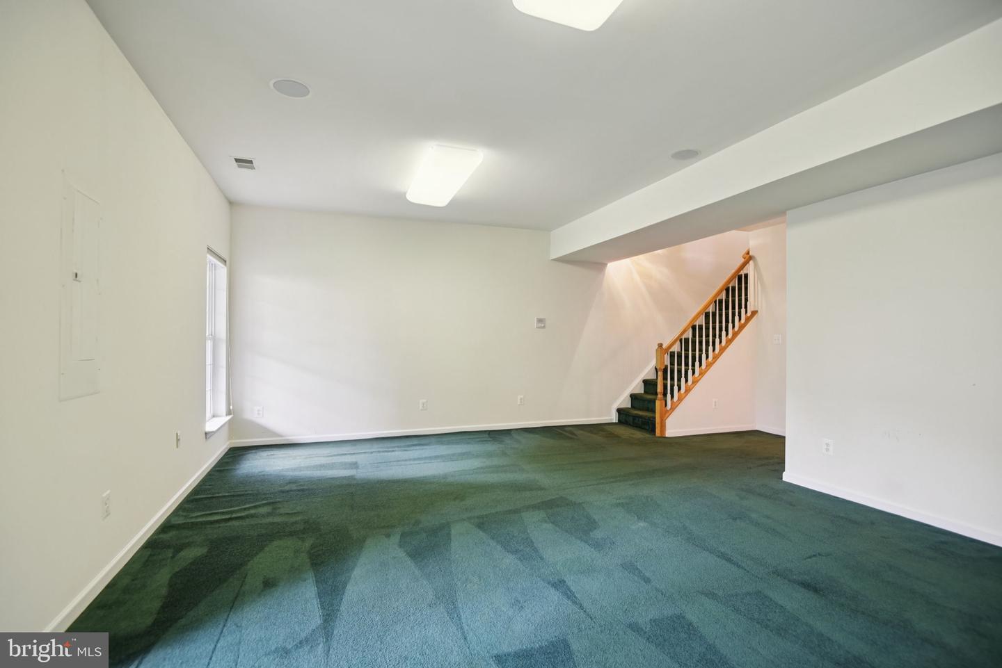 206 ELDER TER, PURCELLVILLE, Virginia 20132, 3 Bedrooms Bedrooms, ,2 BathroomsBathrooms,Residential,For sale,206 ELDER TER,VALO2100992 MLS # VALO2100992