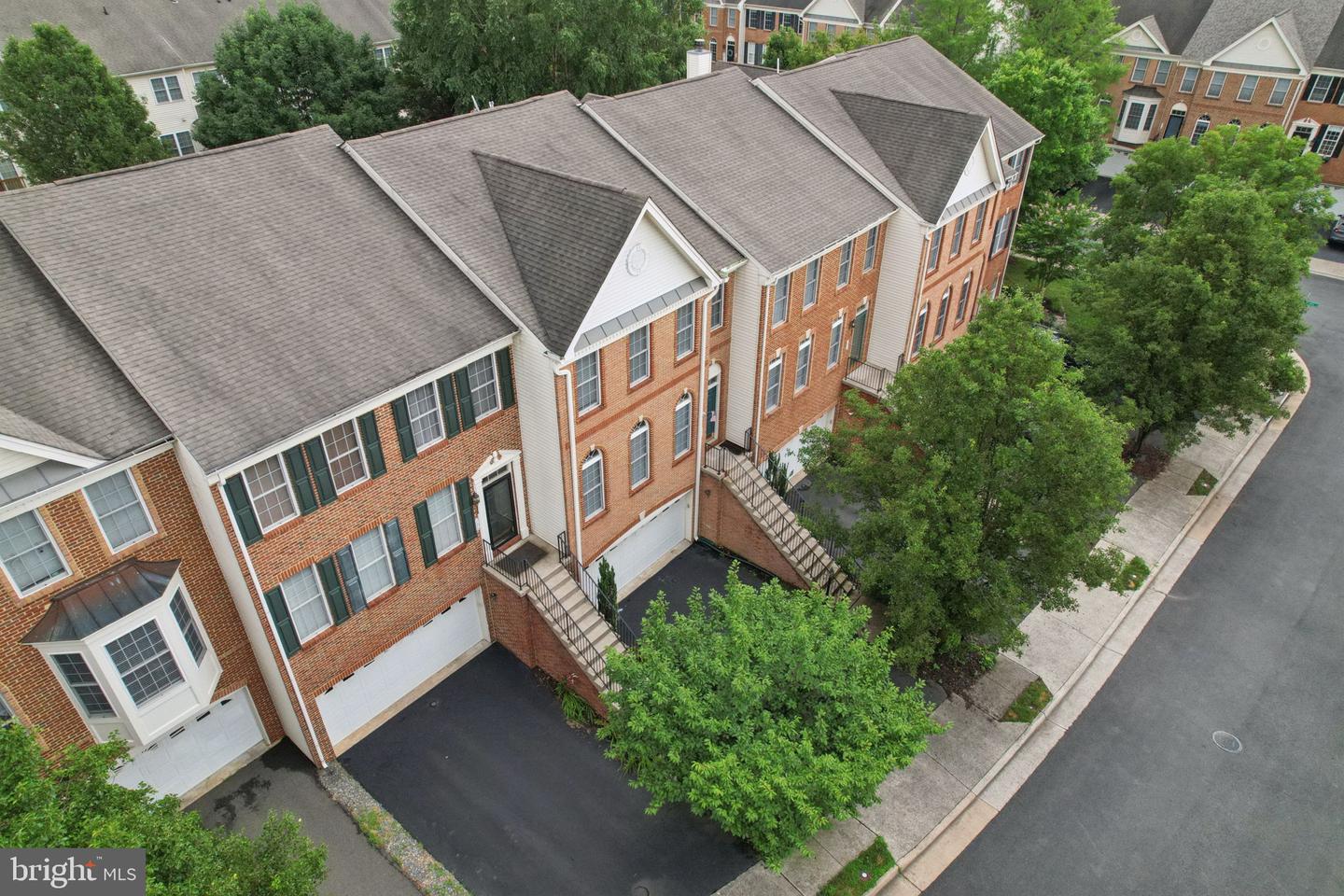 206 ELDER TER, PURCELLVILLE, Virginia 20132, 3 Bedrooms Bedrooms, ,2 BathroomsBathrooms,Residential,For sale,206 ELDER TER,VALO2100992 MLS # VALO2100992