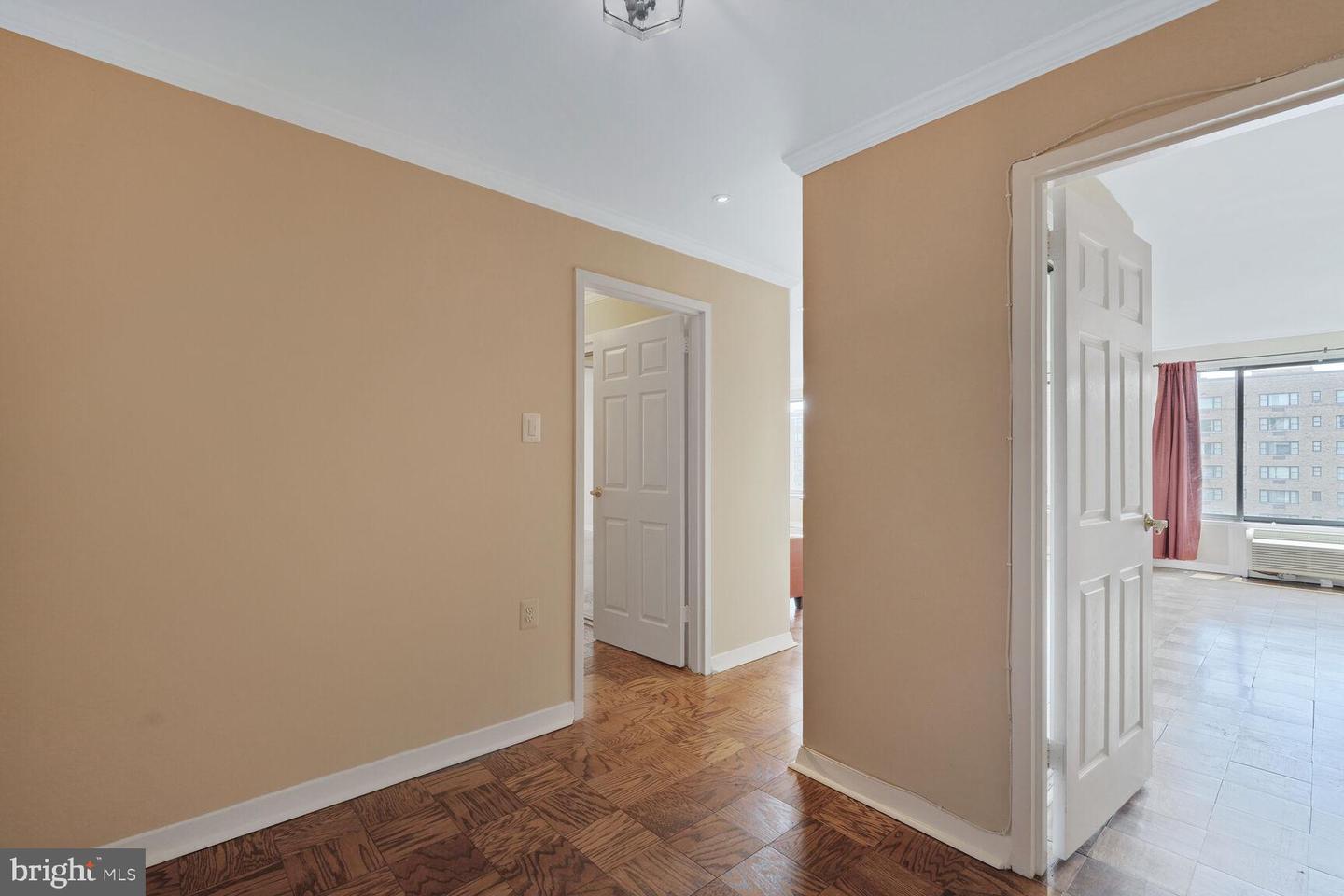 2501 CALVERT ST NW #701, WASHINGTON, District Of Columbia 20008, 2 Bedrooms Bedrooms, ,2 BathroomsBathrooms,Residential,For sale,2501 CALVERT ST NW #701,DCDC2208706 MLS # DCDC2208706