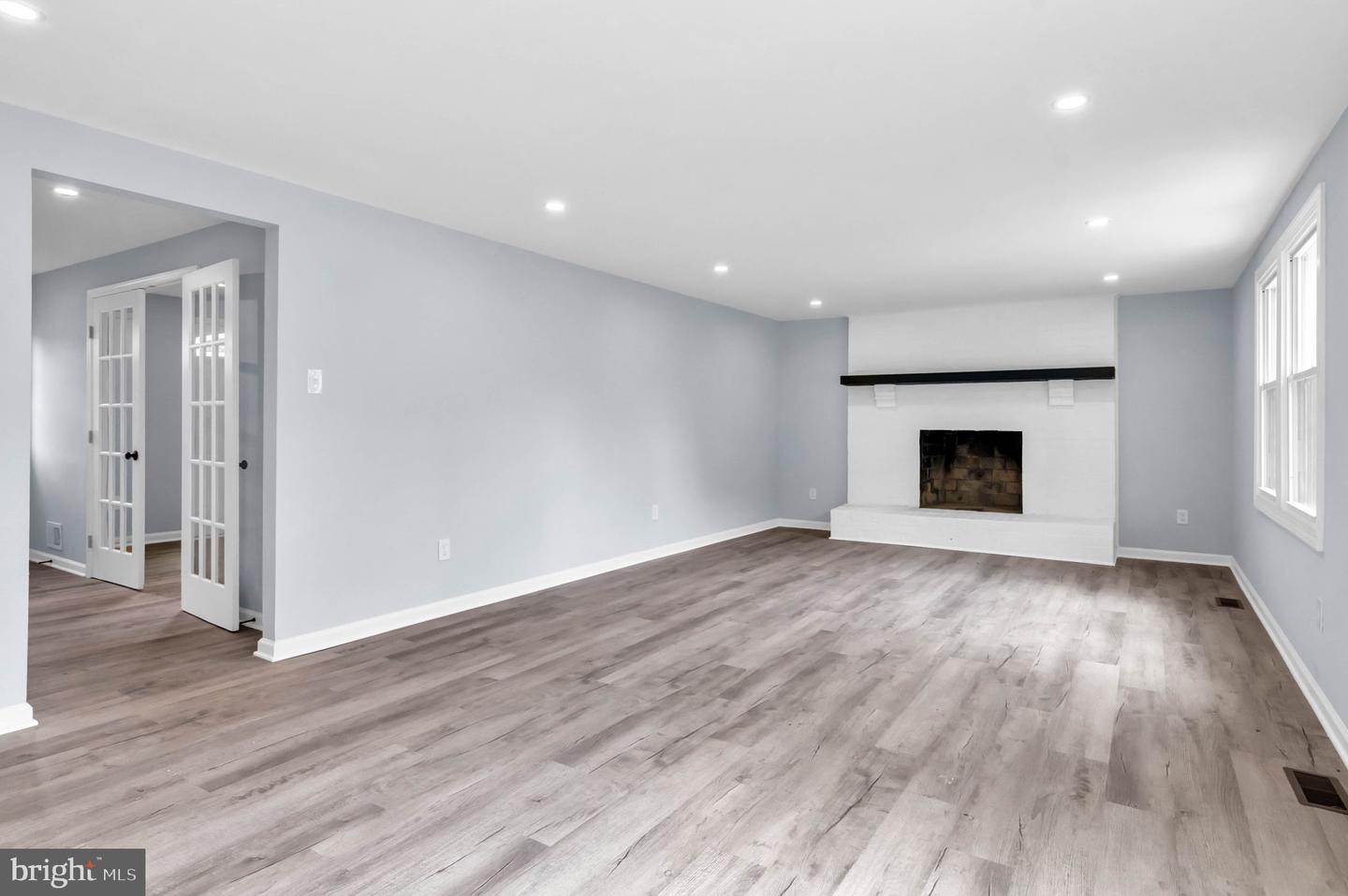 7401 LOUGHBORO LN, SPRINGFIELD, Virginia 22150, 5 Bedrooms Bedrooms, ,3 BathroomsBathrooms,Residential,For sale,7401 LOUGHBORO LN,VAFX2253142 MLS # VAFX2253142